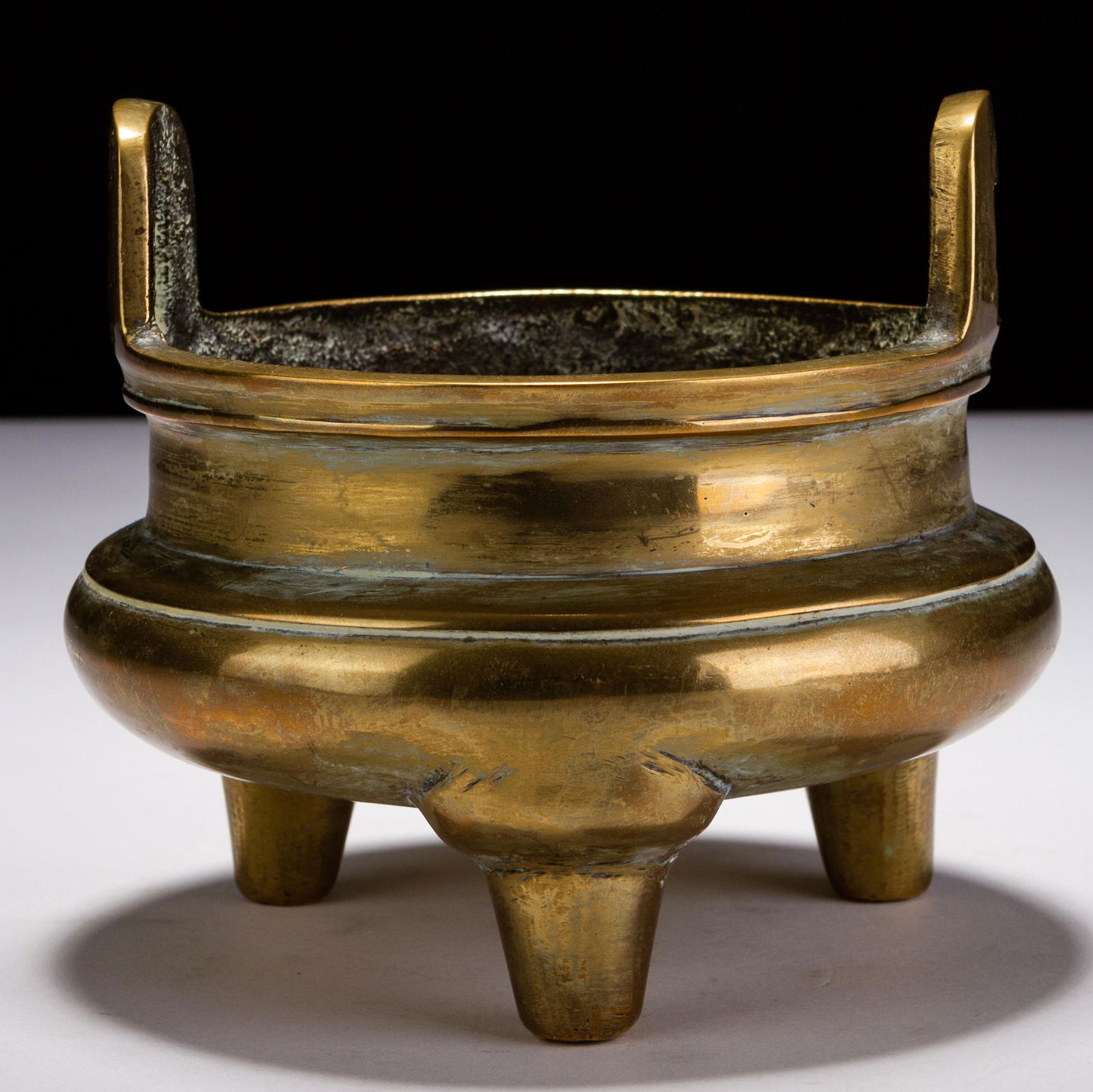 Chinese 18th-19thC Bronze Tripod Censer with Xuande Mark (1 of 6)