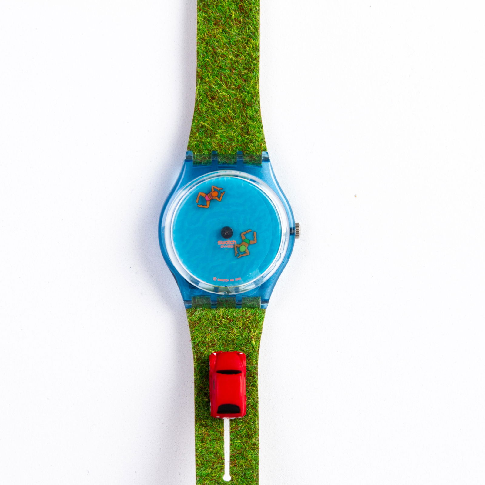 Swatch Collector's Vintage Watch "Pick-Nick" Gift Set: DIMENSIONS APPROX 22.5x3.5x1CM. Please carefully study all photographs to get an accurate idea of the object. In good condition, as seen. Shipping is in-house and we ship internationally to US and res