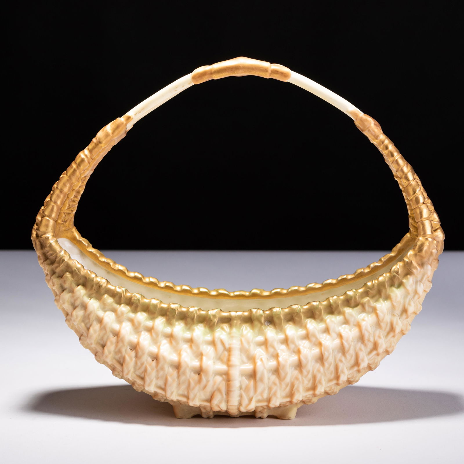 Royal Worcester Fine Blush Porcelain Basket (1 of 5)