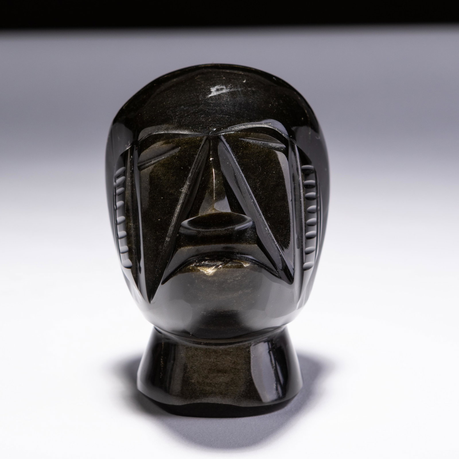 Inuit Onyx Stone Carving: MEASURING APPROX 9 X 9 X 6.5CM. Please follow us on Instagram to stay updated with our current and future auctions: @albinus_auctions. Study all photographs carefully to get an accurate representation