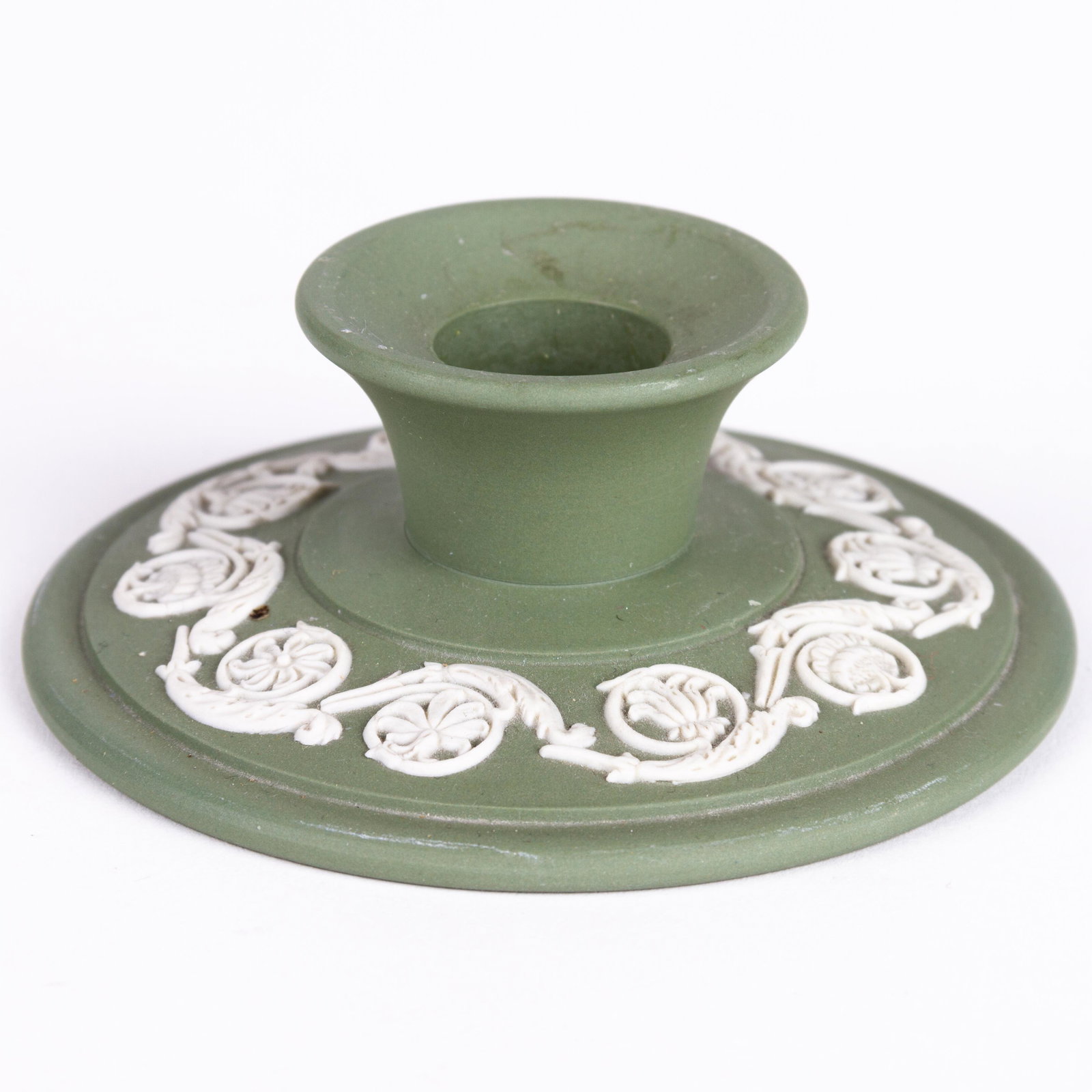 Wedgwood Green Jasperware Neoclassical Candle Holder: DIMENSIONS APPROX 9.5x9.5x3.5CM. Please carefully study all photographs to get an accurate idea of the object. In good condition, as seen. Shipping is in-house and we ship internationally to US and re