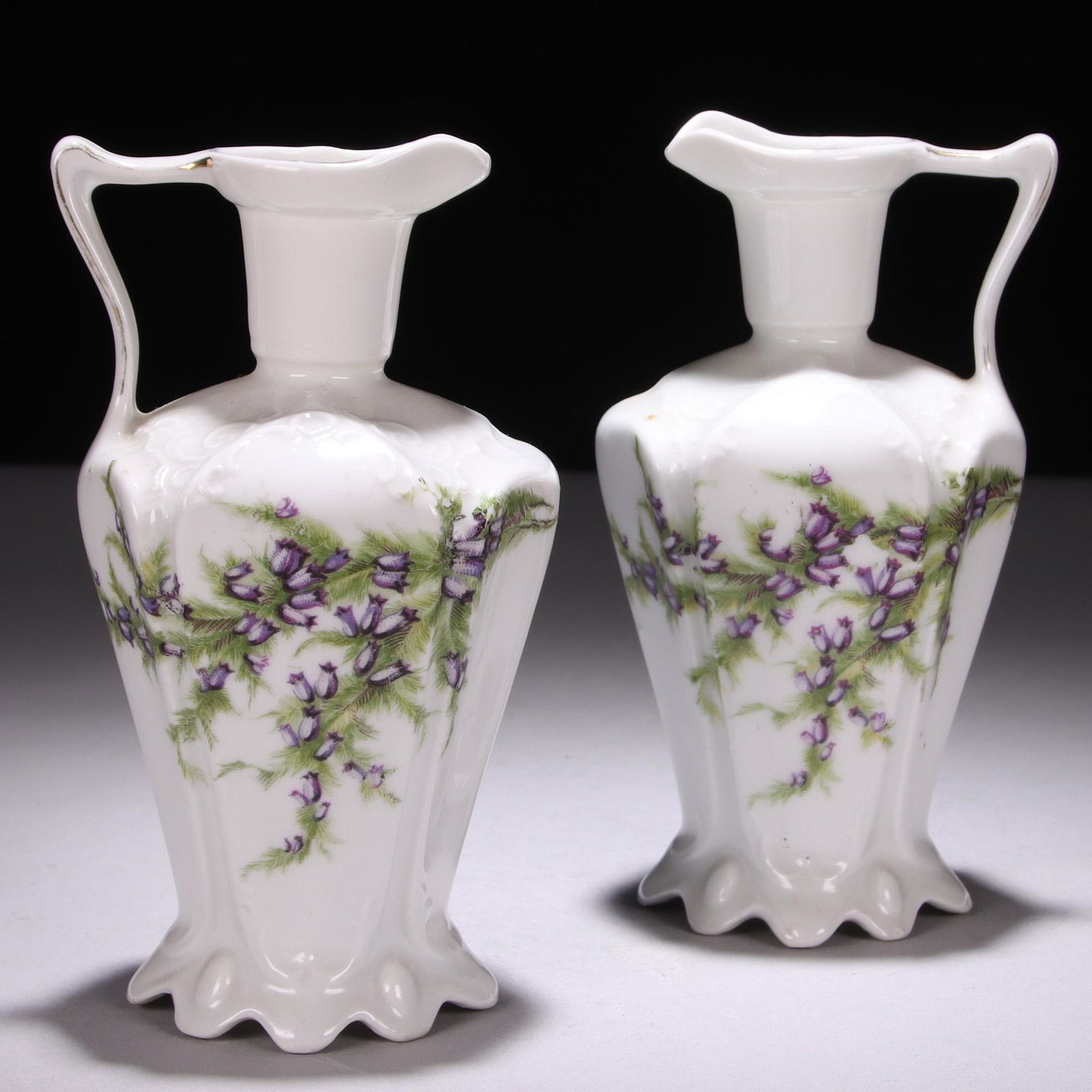 Pair of Austrian Crown Victoria Porcelain Cream Jugs (1 of 12)