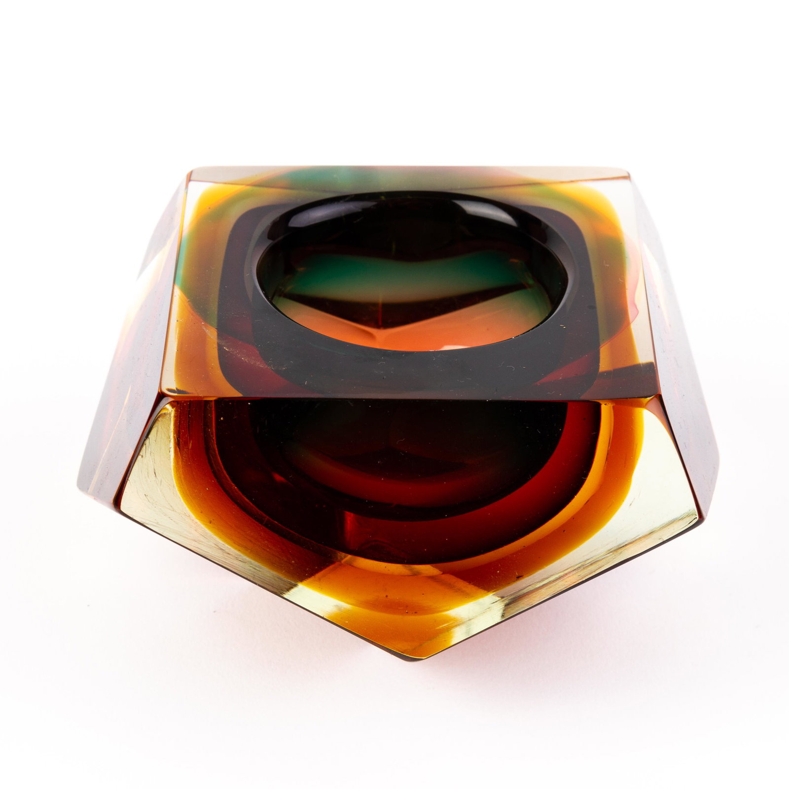 Murano Venetian Sommerso Glass Designer Ashtray: DIMENSIONS APPROX 8x13x13CM. Please carefully study all photographs to get an accurate idea of the object. In good condition, as seen. Shipping is in-house and we ship internationally to US and rest o