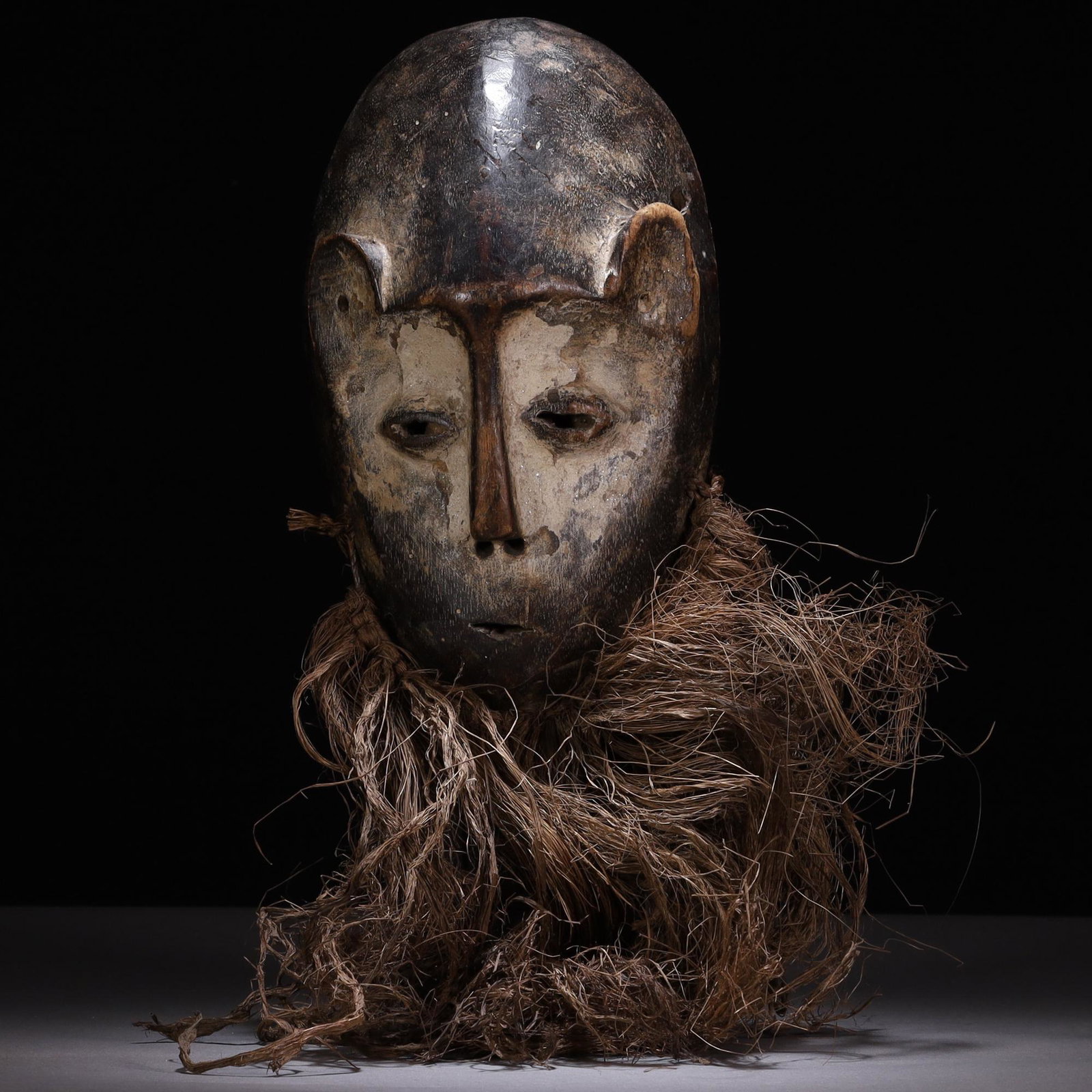 Antique African 19th Century Tribal Wood Mask: MEASURING APPROX 23 X 14CM. Please carefully study all photographs to get an accurate idea of the object. In good condition, as seen. Shipping is in-house and we ship internationally to US and rest of