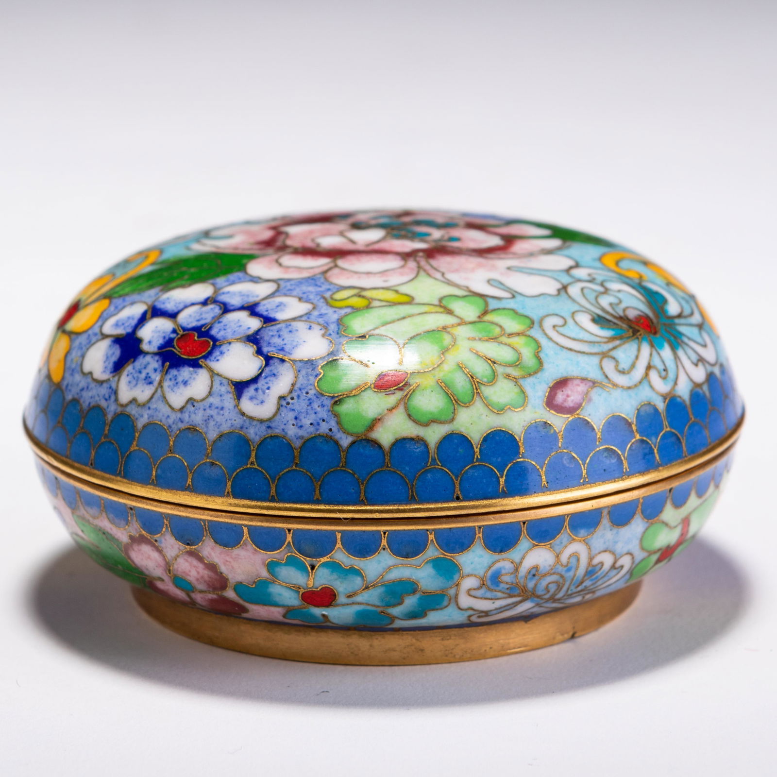 Chinese Cloisonne Bronze Circular Floral Box (1 of 7)