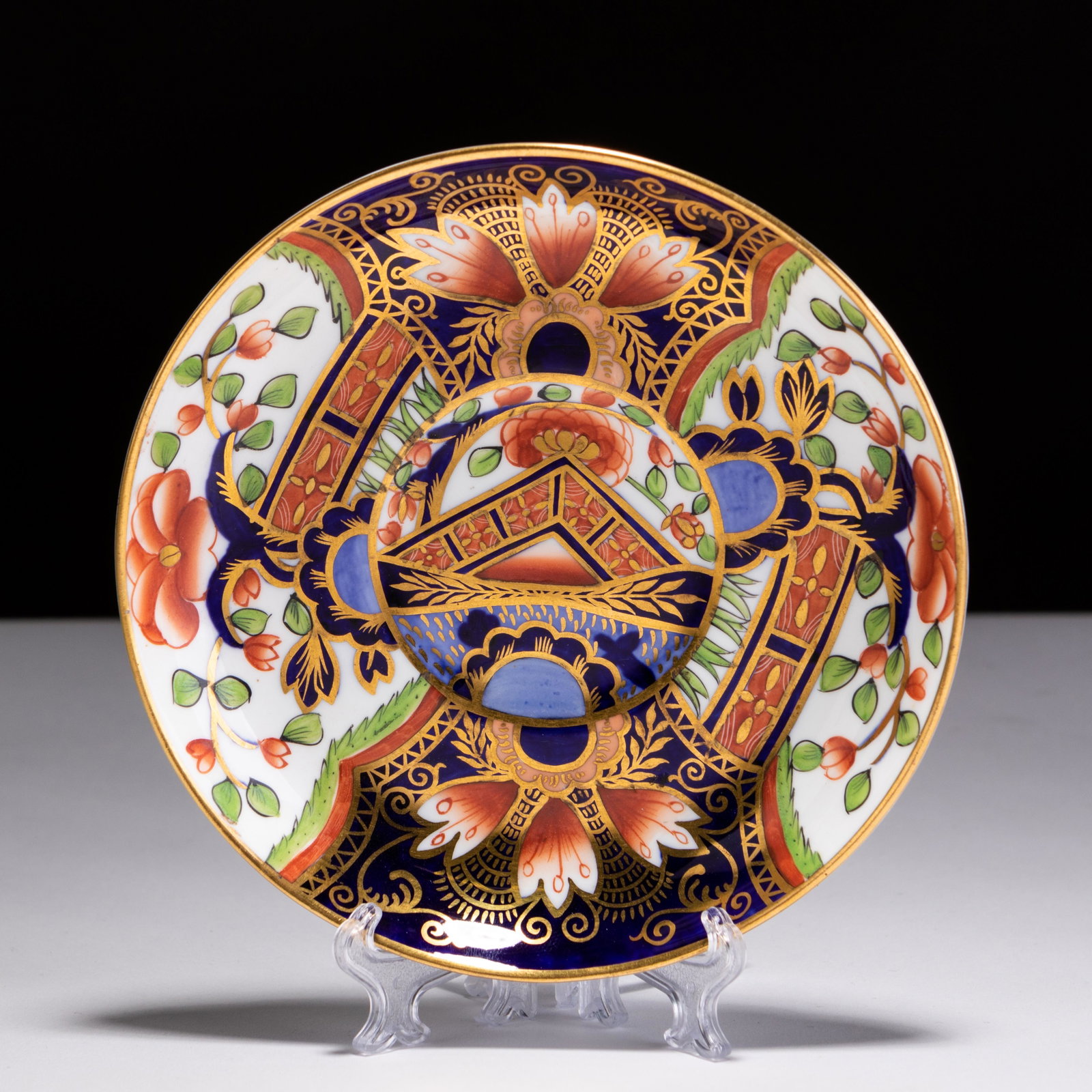 Royal Crown Derby Imari Fine Porcelain Edwardian Plate: MEASURING APPROX 13.5CM. Please follow us on Instagram to stay updated with our current and future auctions: @albinus_auctions. Study all photographs carefully to get an accurate representation of the