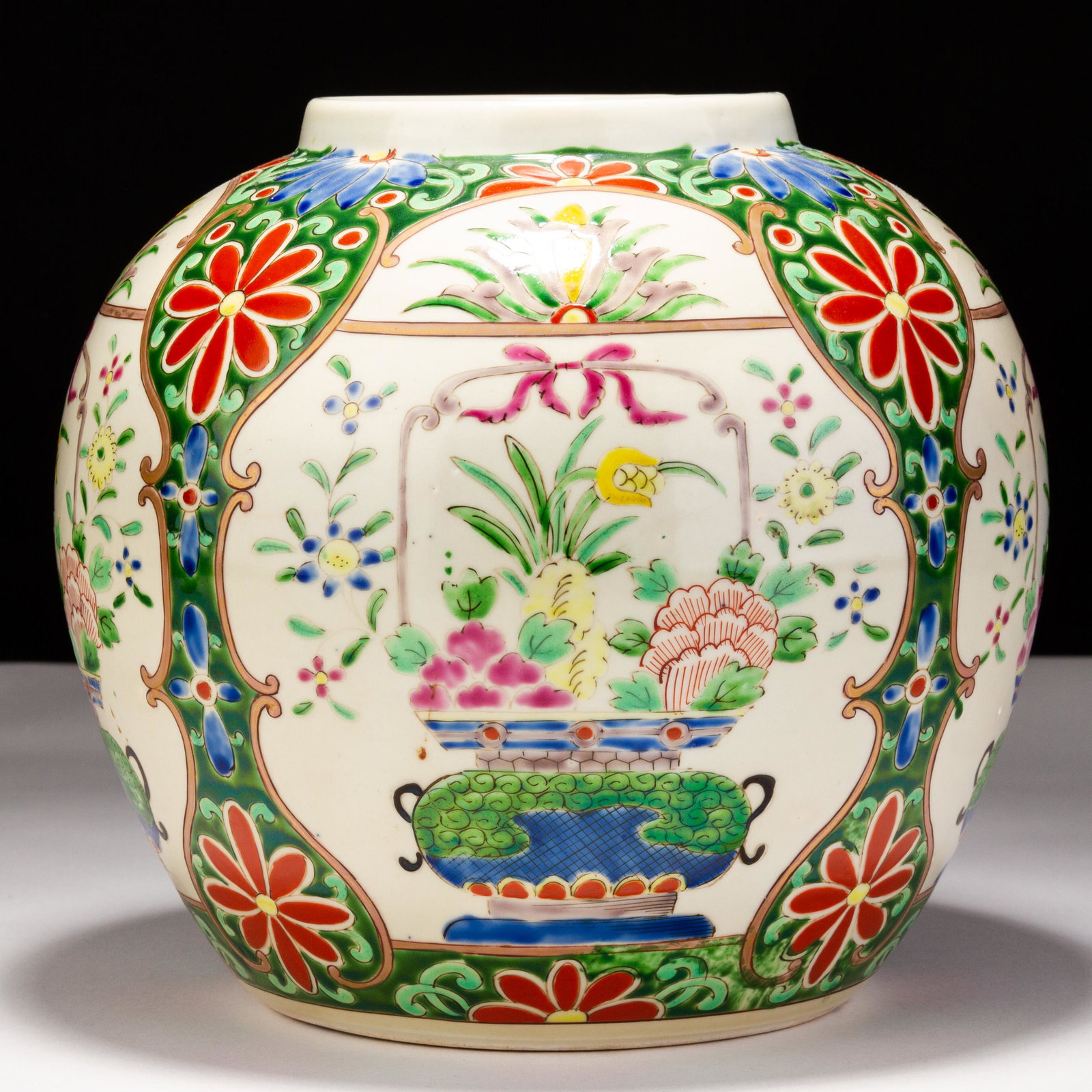 Chinese Large Famille Verte Porcelain Ginger Jar 19th Century (1 of 5)