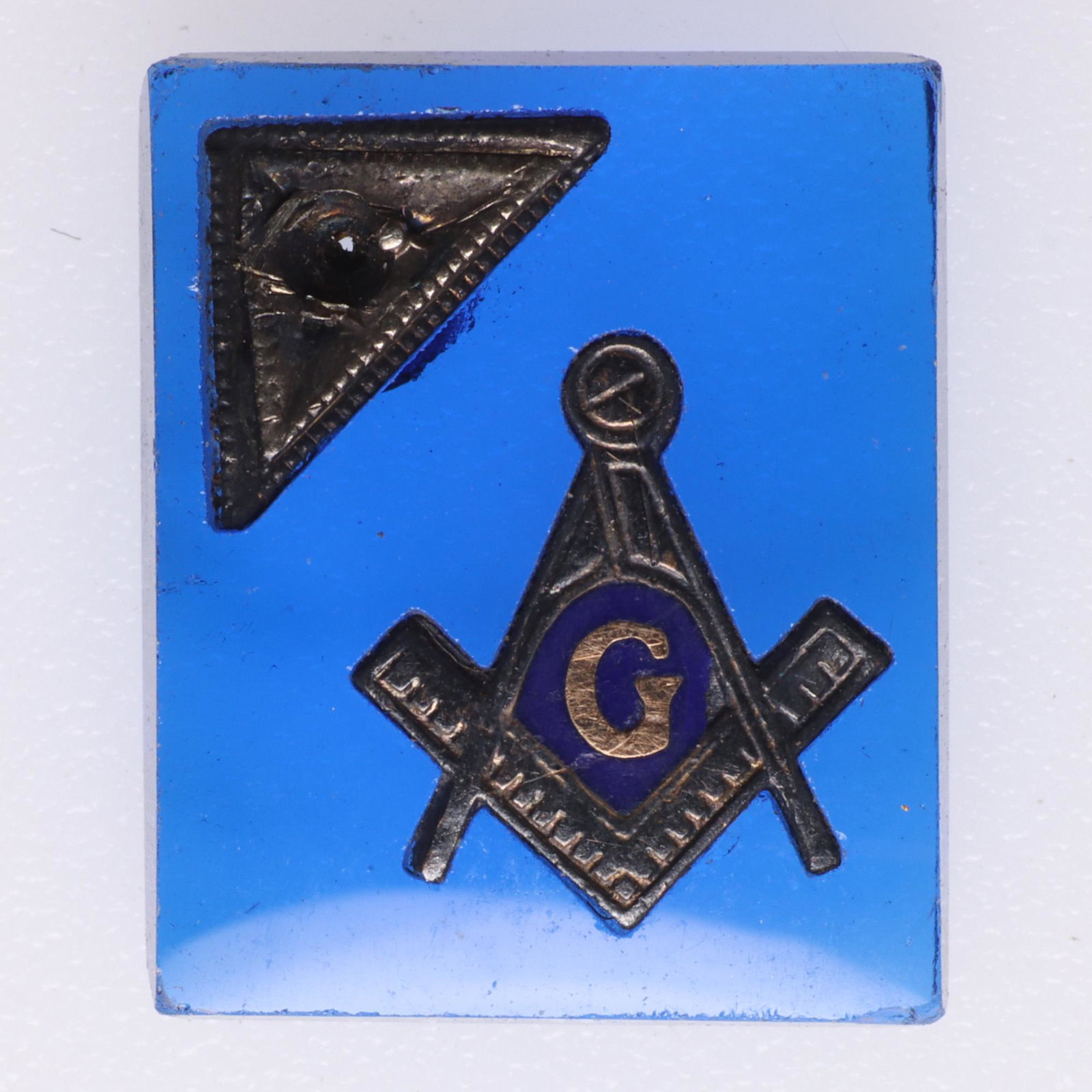 Masonic Glass Signet Stone: Approx 1cm.