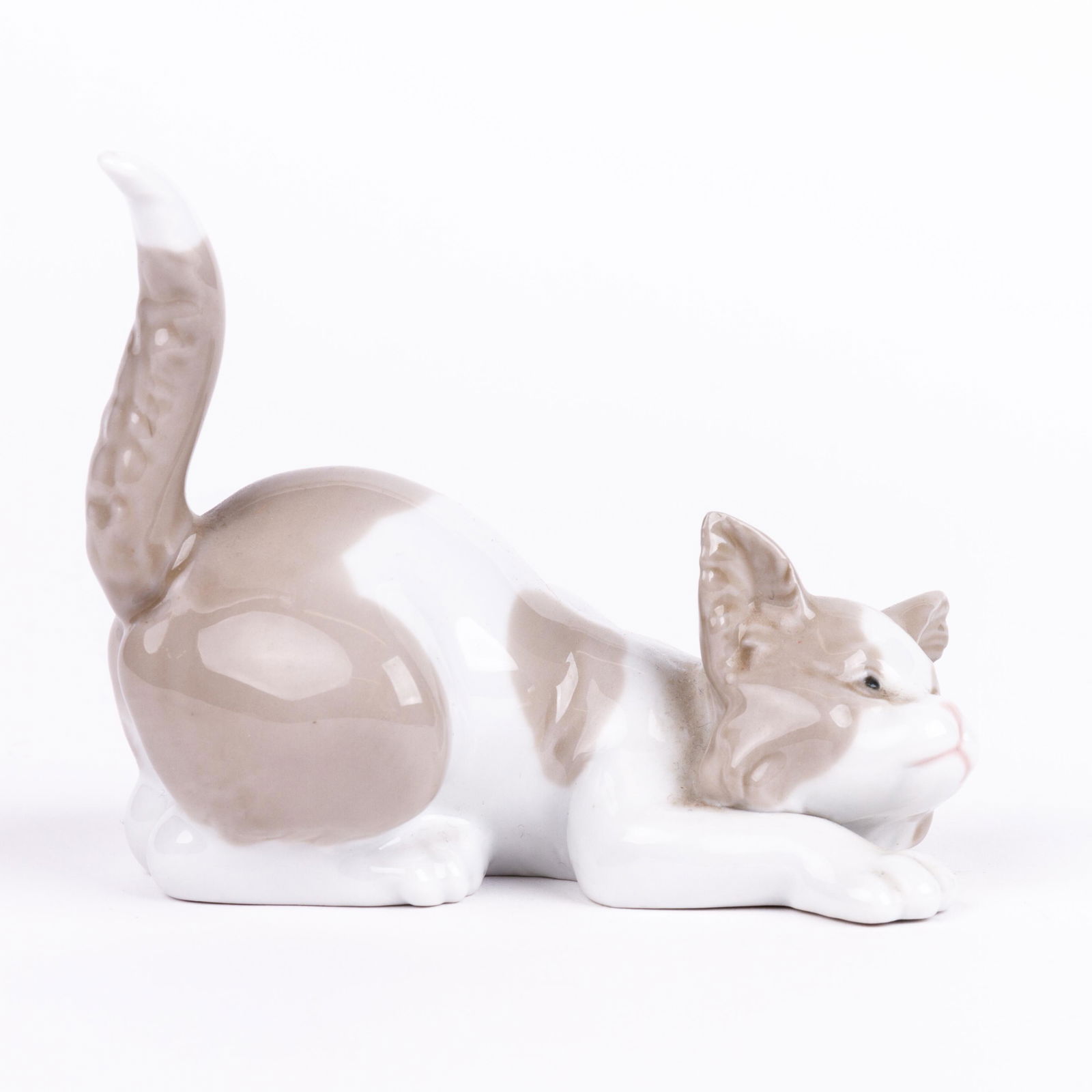 Lladro Fine Porcelain Cat Figure (1 of 5)