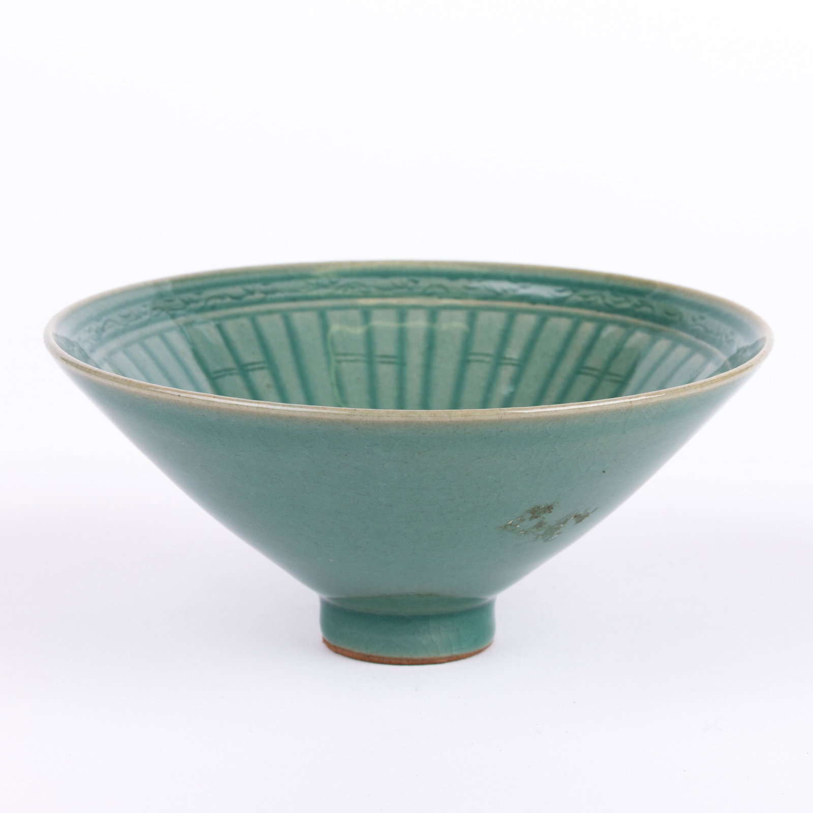 Signed Korean Crackle Glazed Porcelain Bowl: DIMENSIONS APPROX 6.5x14.5x14.5CM. Please carefully study all photographs to get an accurate idea of the object. In good condition, as seen. Shipping is in-house and we ship internationally to US and 