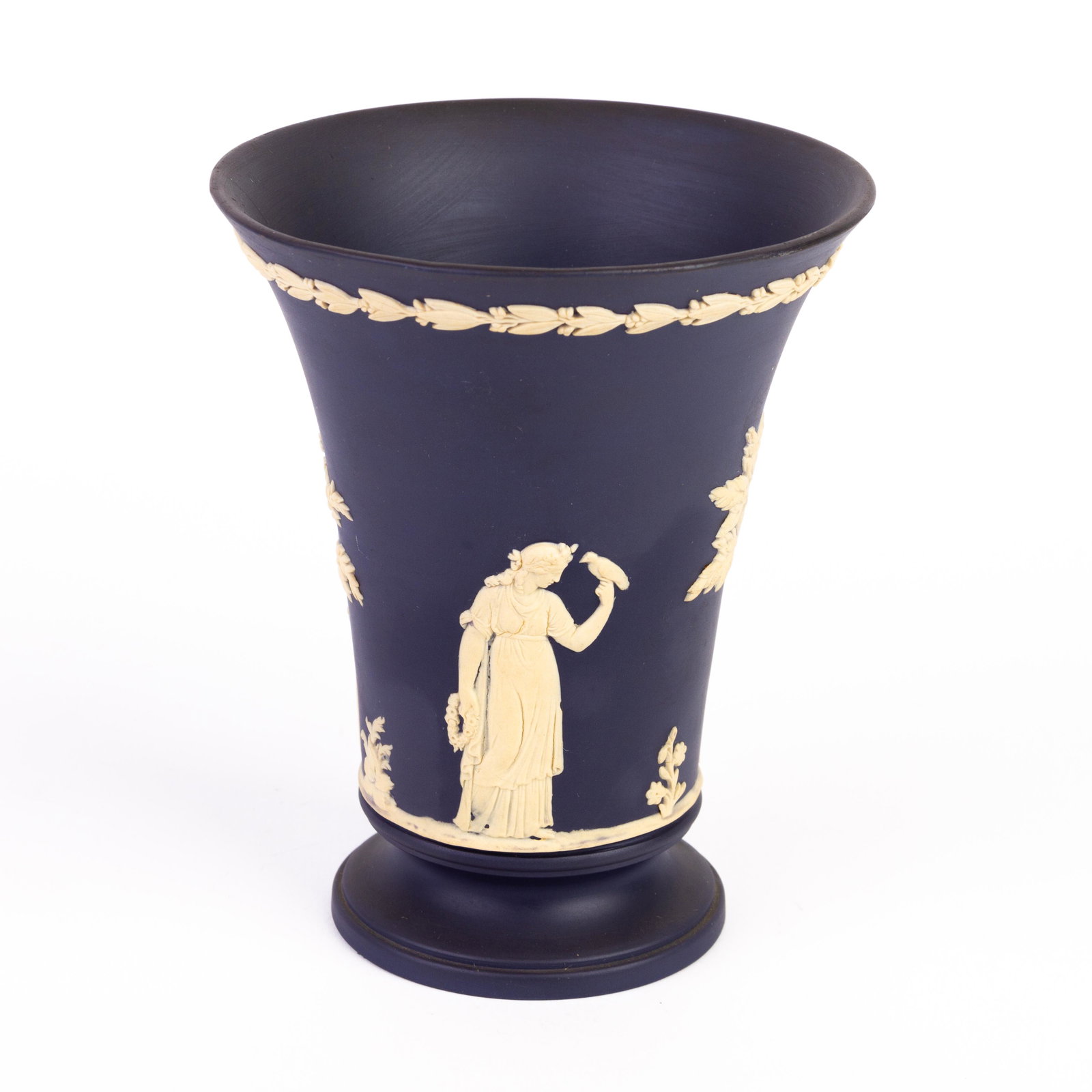 Wedgwood Jasperware Portland Blue Neoclassical Vase: DIMENSIONS APPROX 12x12x14.5CM. Please carefully study all photographs to get an accurate idea of the object. In good condition, as seen. Shipping is in-house and we ship internationally to US and res