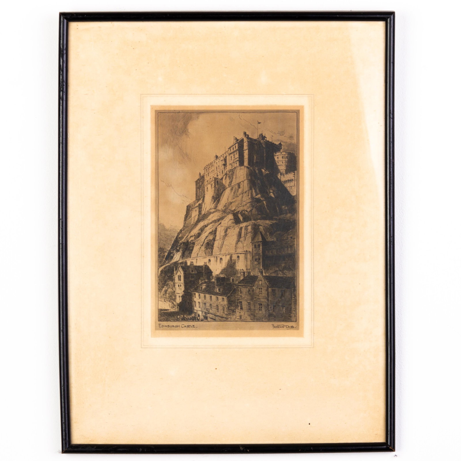 Preston Cribb (1876-1937) Etching of Edinburgh Castle Signed: DIMENSIONS APPROX 31x42x1.5CM. Please carefully study all photographs to get an accurate idea of the object. In good condition, as seen. Shipping is in-house and we ship internationally to US and rest