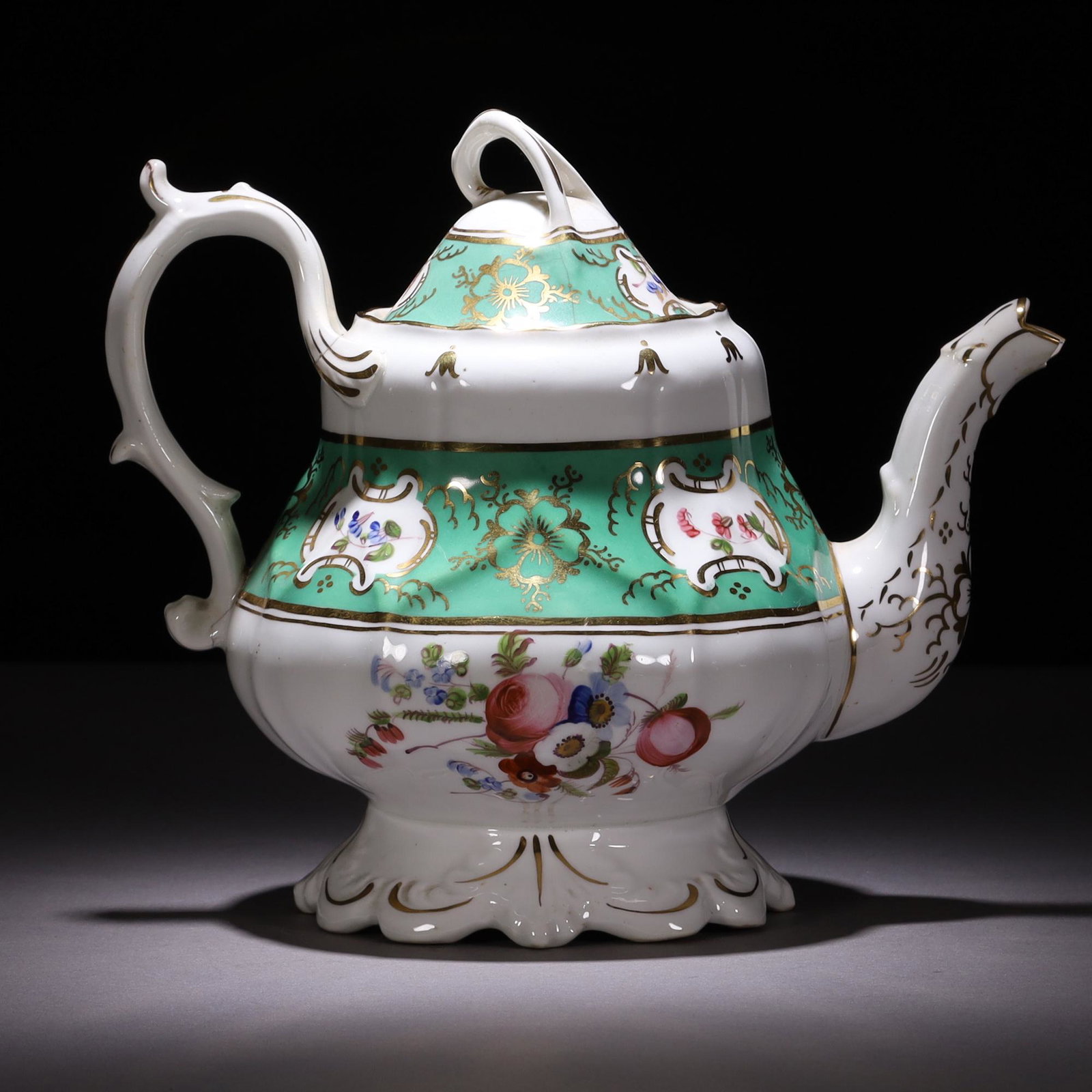 Samuel Alcock Rococo Porcelain Georgian Teapot: MEASURING APPROX 23 X 21 X 15CM. Please carefully study all photographs to get an accurate idea of the object. In good condition, as seen. Shipping is in-house and we ship internationally to US and re