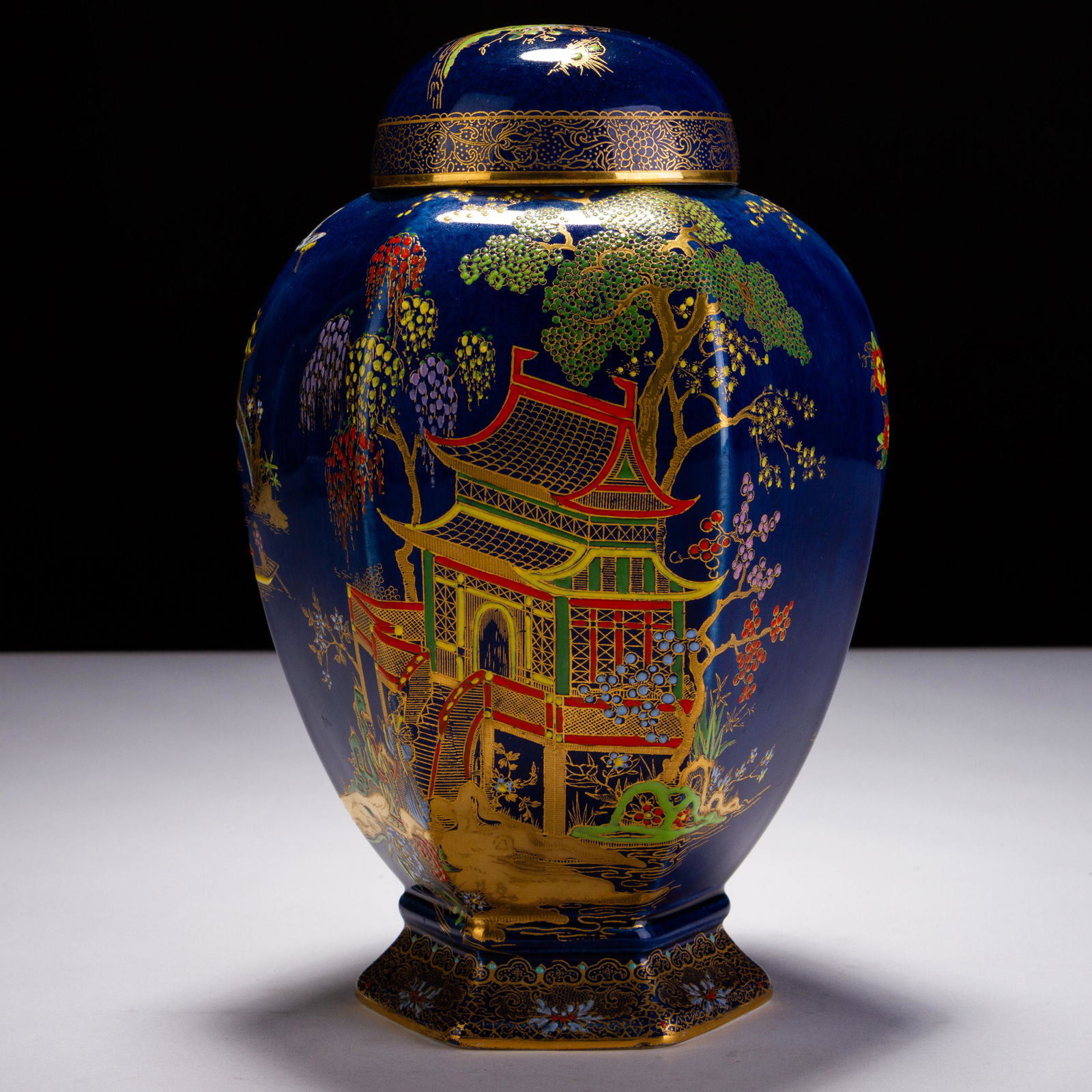 Carlton Ware Chinese Enamel Porcelain Pagoda Vase: MEASURING APPROX 21CM X 13CM. Please follow us on Instagram to stay updated with our current and future auctions: @albinus_auctions. Study all photographs carefully to get an accurate representation o