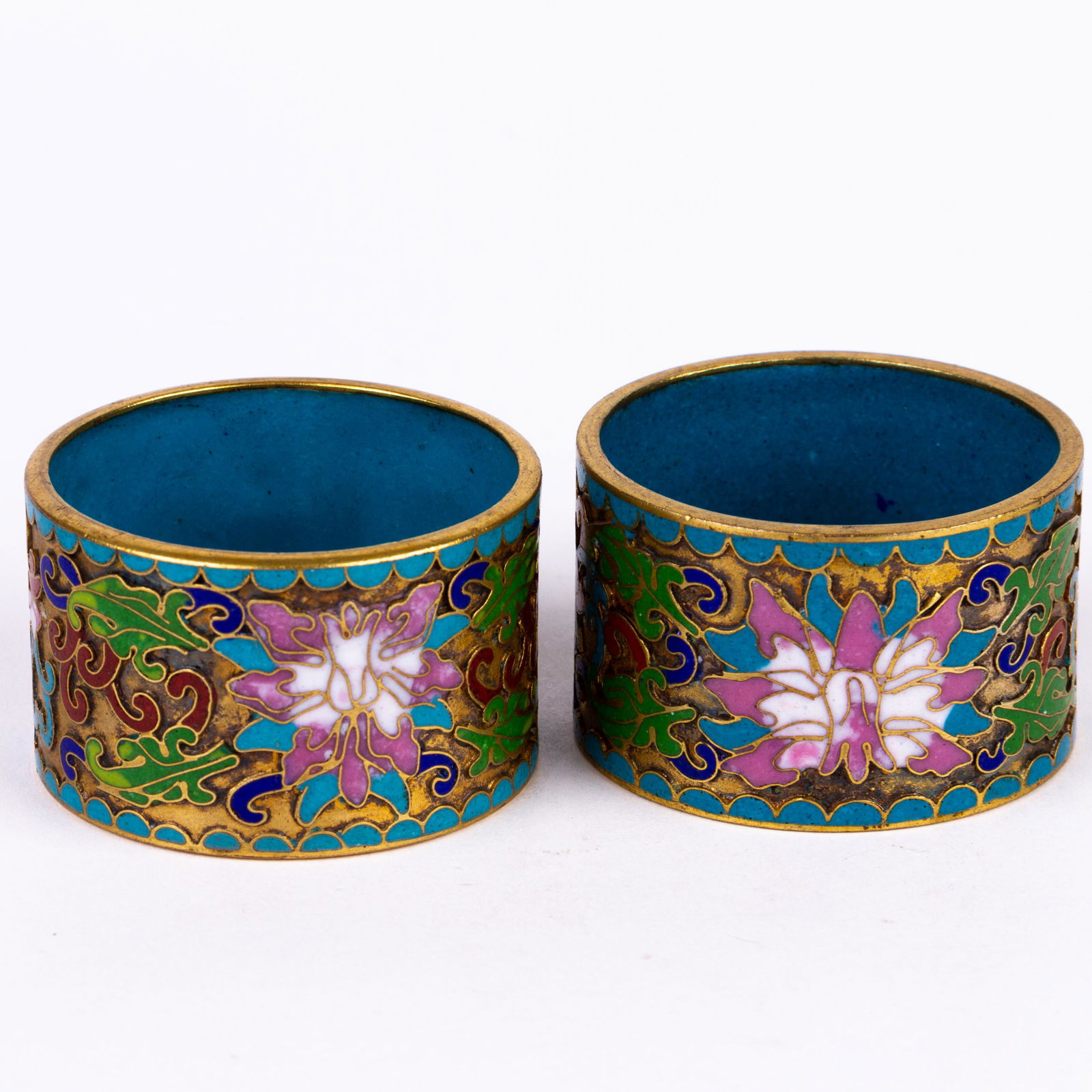 Pair of Chinese Gilt Cloisonne Napkin Rings: DIMENSIONS APPROX 3.5X5X5CM. Please carefully study all photographs to get an accurate idea of the object. In good condition, as seen. Shipping is in-house and we ship internationally to US and rest o