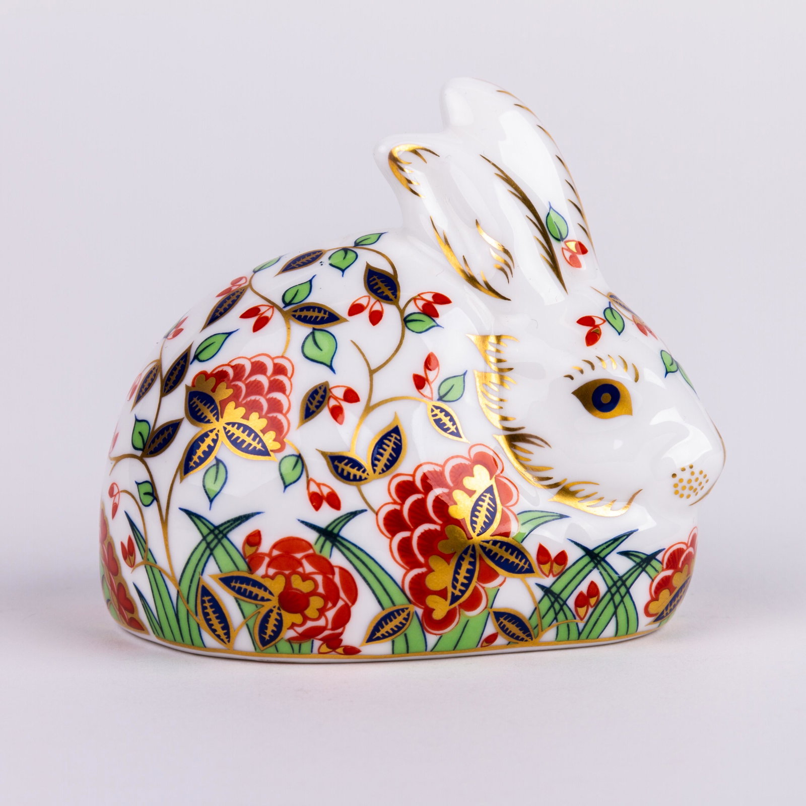 Royal Crown Derby 24KT Gold Porcelain Paperweight Rabbit: DIMENSIONS APPROX 7.5x8x5CM. Please carefully study all photographs to get an accurate idea of the object. In good condition, as seen. Shipping is in-house and we ship internationally to US and rest o