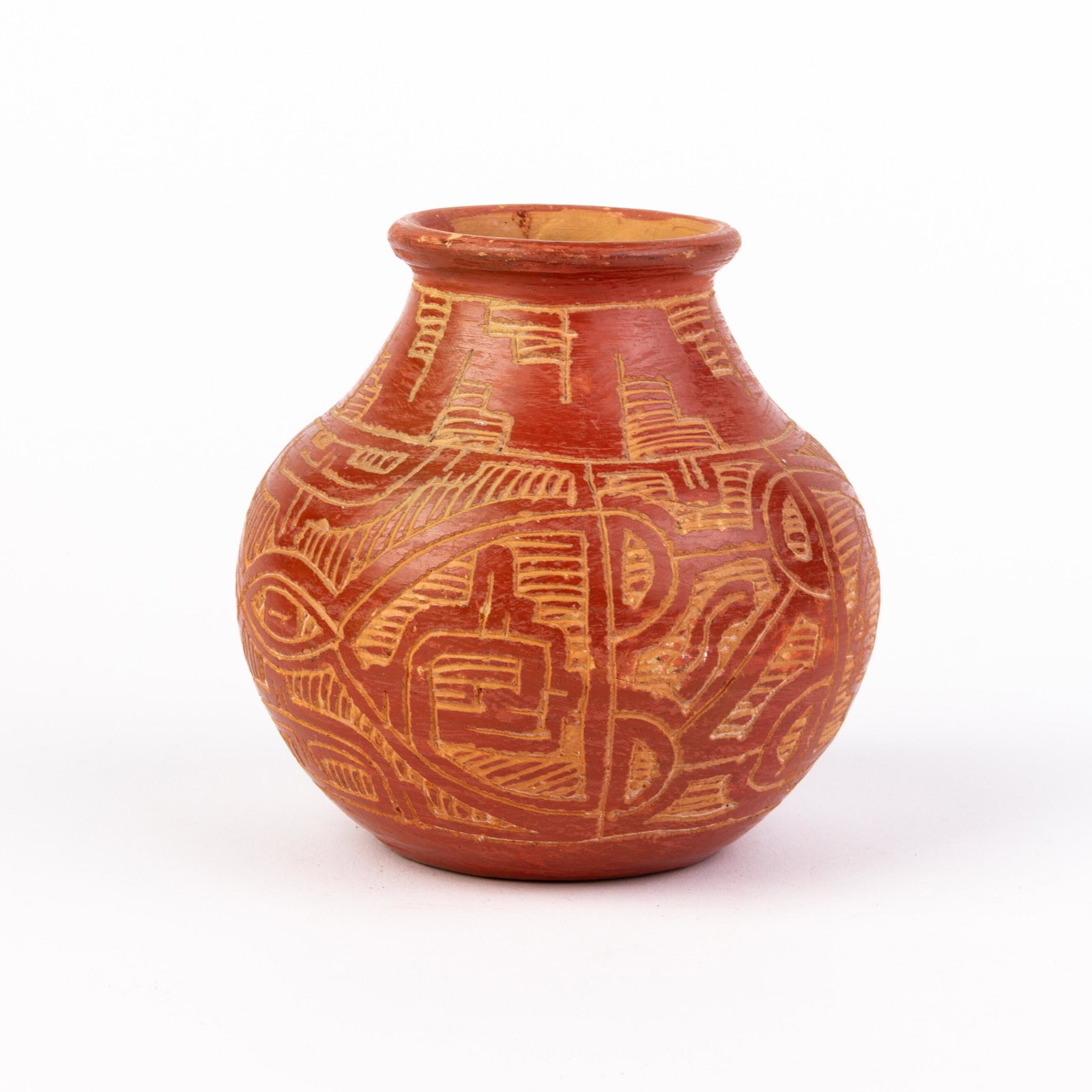 20th Century Signed Brazilian Terracotta Pot: DIMENSIONS APPROX 12x11x11CM. Please carefully study all photographs to get an accurate idea of the object. In good condition, as seen. Shipping is in-house and we ship internationally to US and rest 