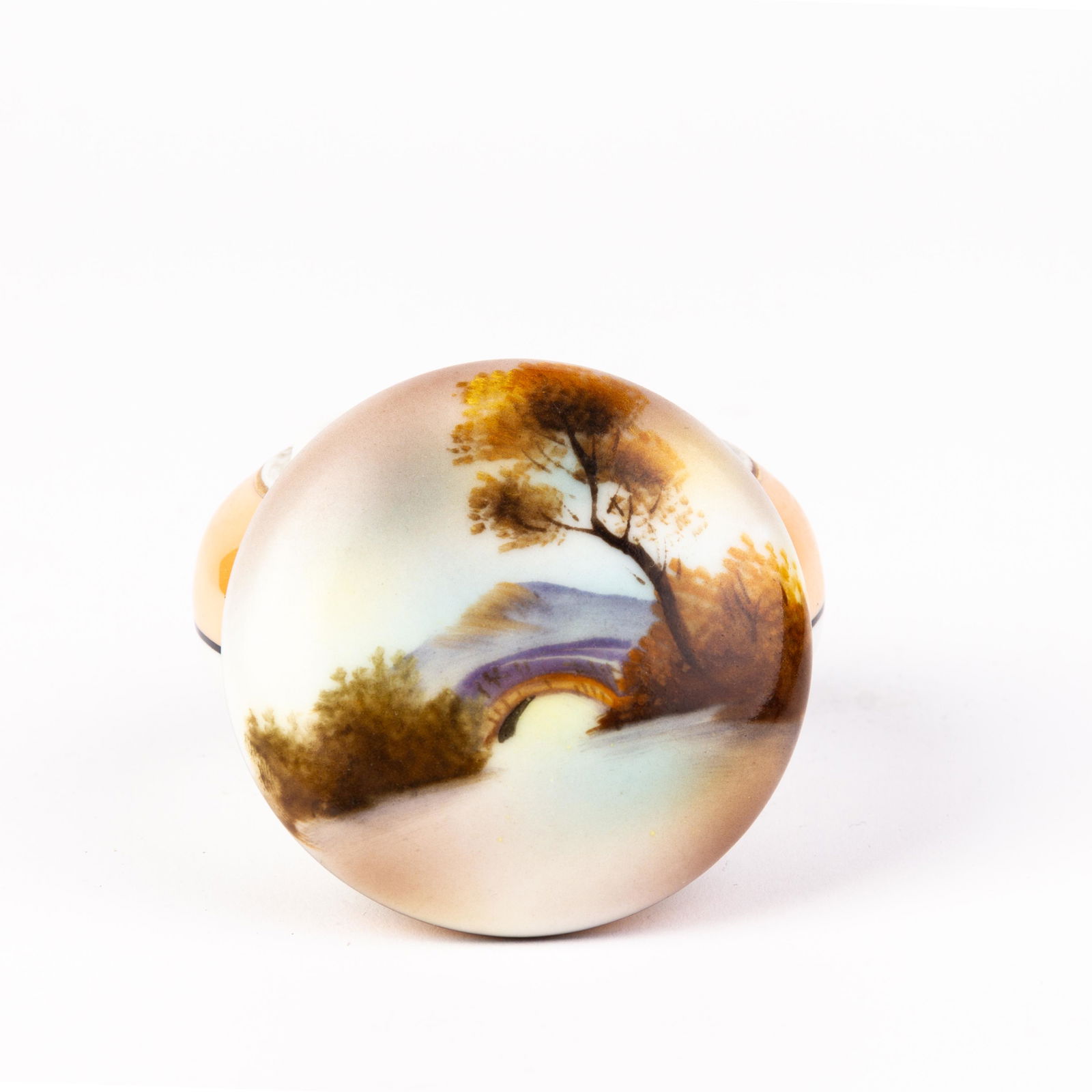 Art Deco Japanese Noritake Porcelain Trinket Box: DIMENSIONS APPROX 6.5x6.5x5.5CM. Please carefully study all photographs to get an accurate idea of the object. In good condition, as seen. Shipping is in-house and we ship internationally to US and re