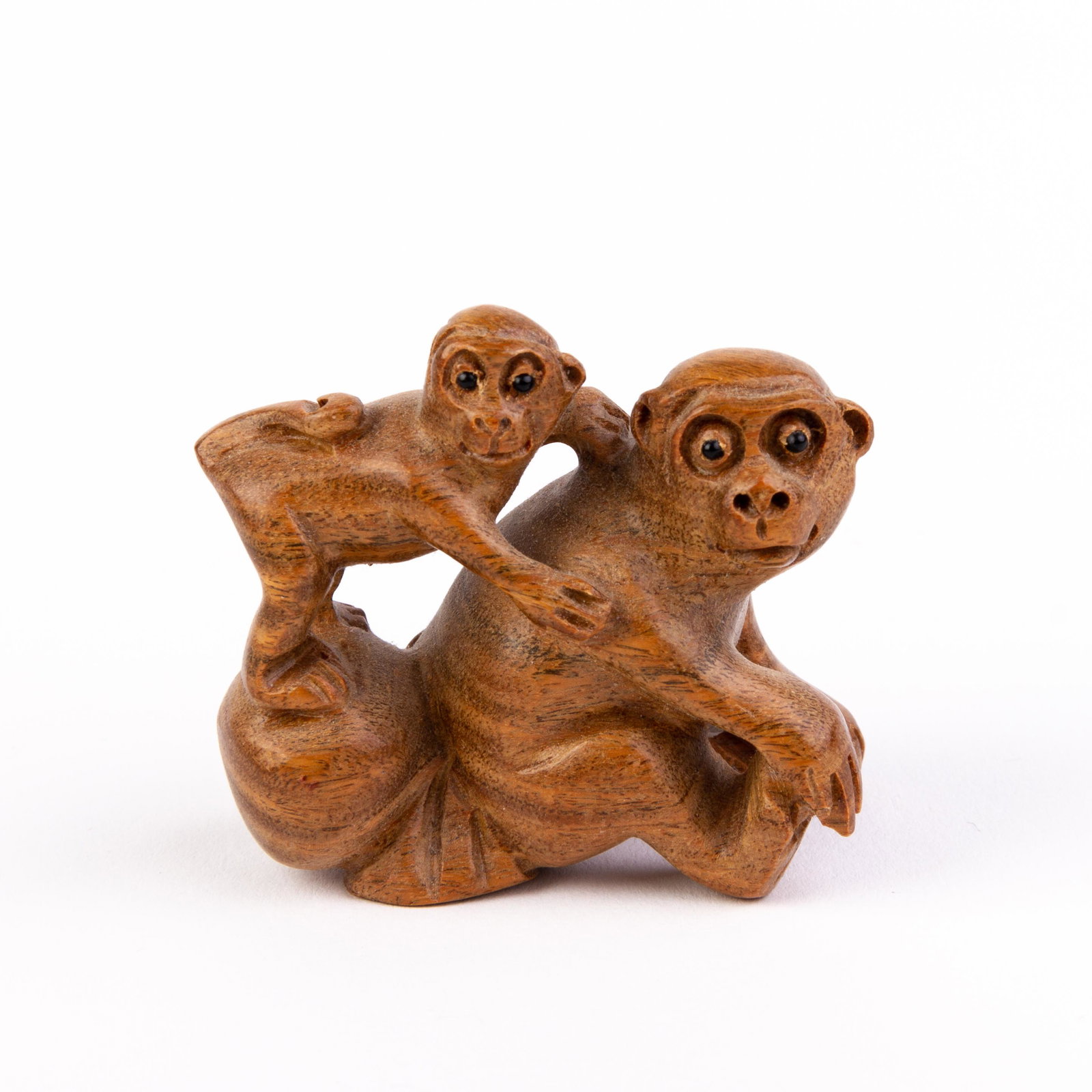 Japanese Carved Wood Netsuke Inro of Playful Monkeys: DIMENSIONS APPROX 5x5x2CM. Please carefully study all photographs to get an accurate idea of the object. In good condition, as seen. Shipping is in-house and we ship internationally to US and rest of 
