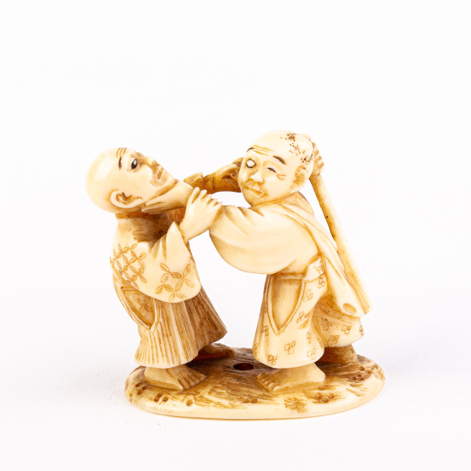 Signed Japanese Meiji Netsuke Inro Men Fighting: DIMENSIONS APPROX 3.5x3x2CM. Please carefully study all photographs to get an accurate idea of the object. In good condition, as seen. Shipping is in-house and we ship internationally to US and rest o