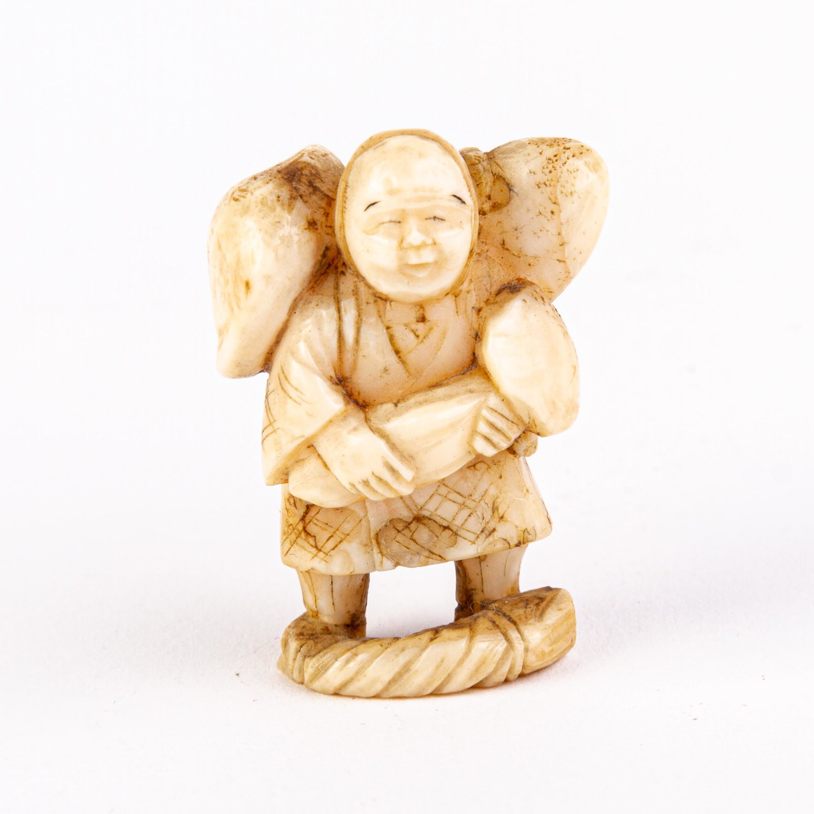 Signed Japanese Edo Netsuke Inro: DIMENSIONS APPROX 3.5x2.5x2CM. Please carefully study all photographs to get an accurate idea of the object. In good condition, as seen. Shipping is in-house and we ship internationally to US and rest