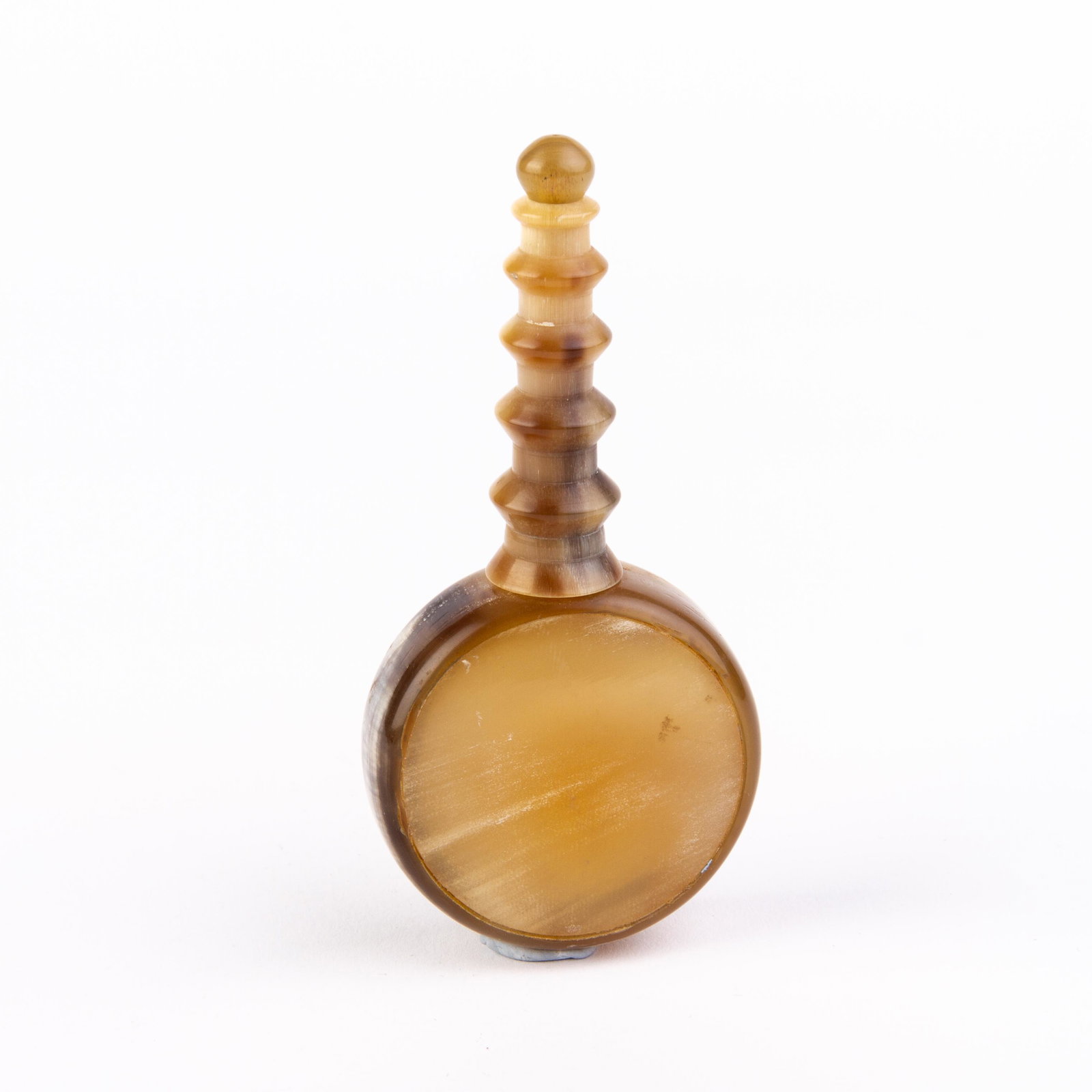 Chinese Snuff Bottle: DIMENSIONS APPROX 9.5x4x1.5CM. Please carefully study all photographs to get an accurate idea of the object. In good condition, as seen. Shipping is in-house and we ship internationally to US and rest