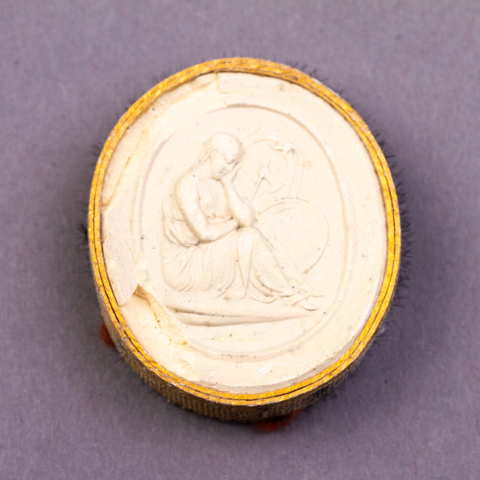 Grand Tour Plaster Cameo Intaglio 19th Century Portrait: DIMENSIONS APPROX 3x2.5x1CM. Please carefully study all photographs to get an accurate idea of the object. In good condition, as seen. Shipping is in-house and we ship internationally to US and rest o
