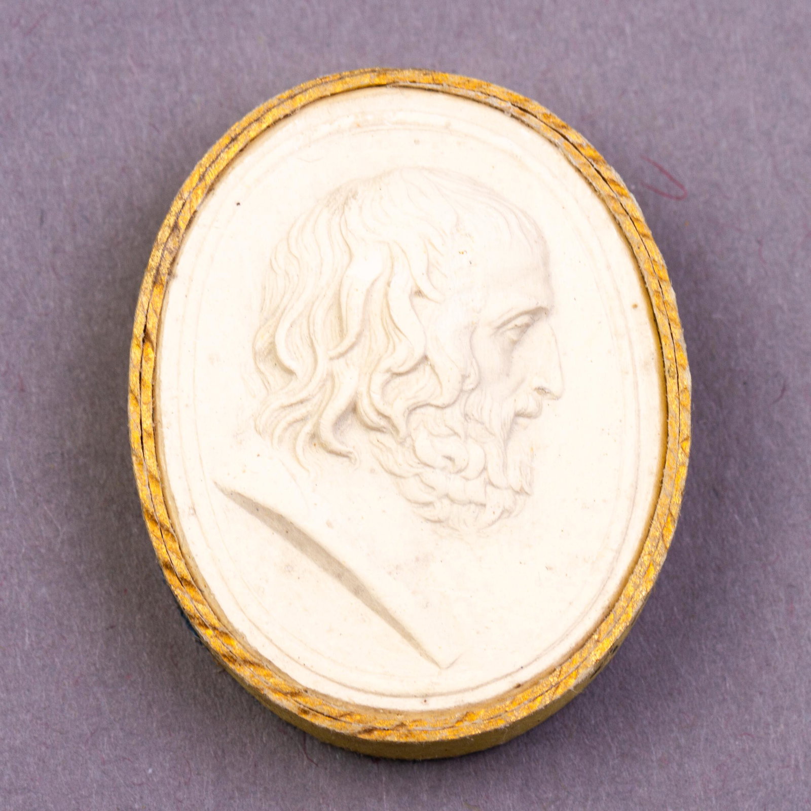 Grand Tour Plaster Cameo Intaglio 19th Century Portrait: DIMENSIONS APPROX 3x2.5x1CM. Please carefully study all photographs to get an accurate idea of the object. In good condition, as seen. Shipping is in-house and we ship internationally to US and rest o