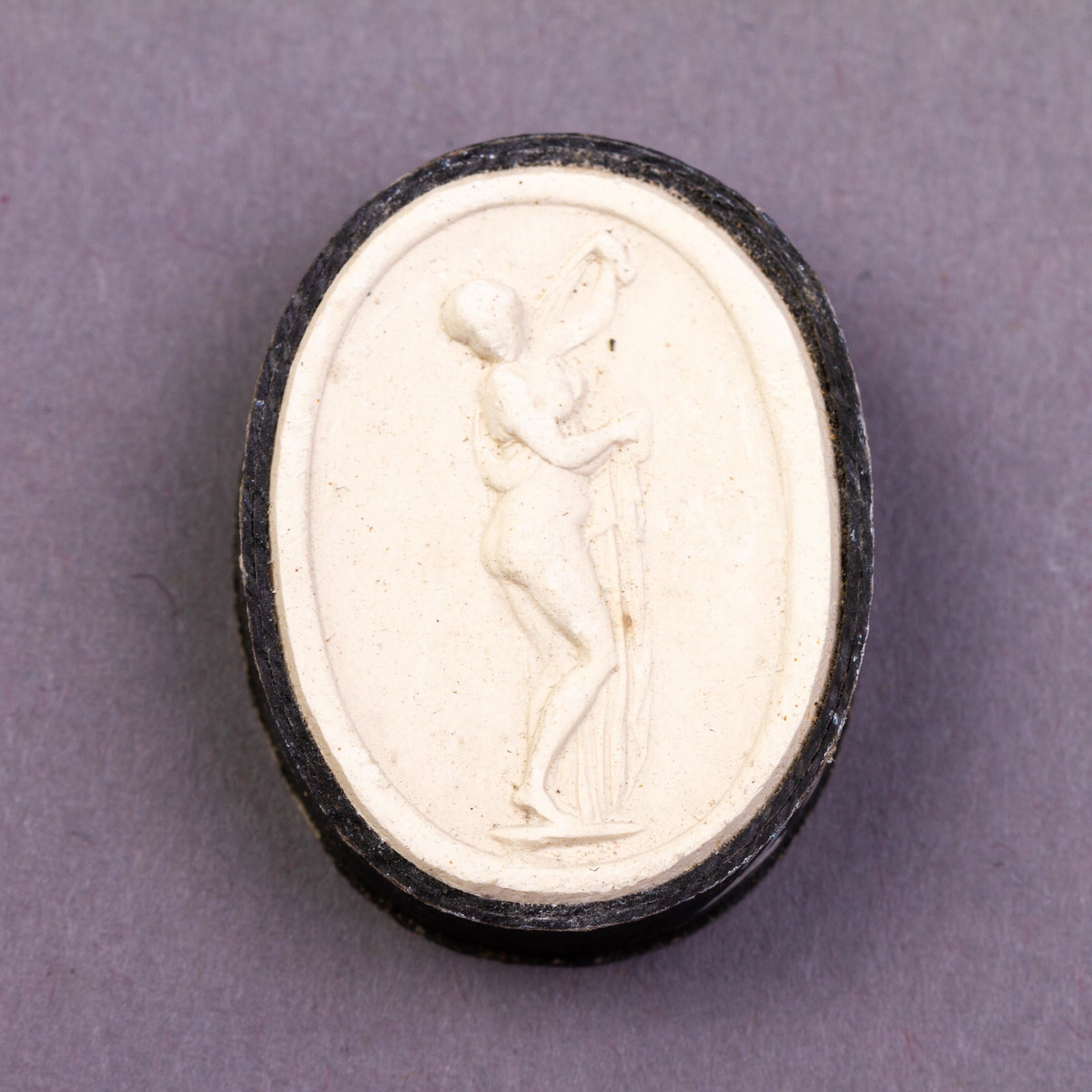 Grand Tour Plaster Cameo Intaglio 19th Century Portrait: DIMENSIONS APPROX 3x2.5x1CM. Please carefully study all photographs to get an accurate idea of the object. In good condition, as seen. Shipping is in-house and we ship internationally to US and rest o