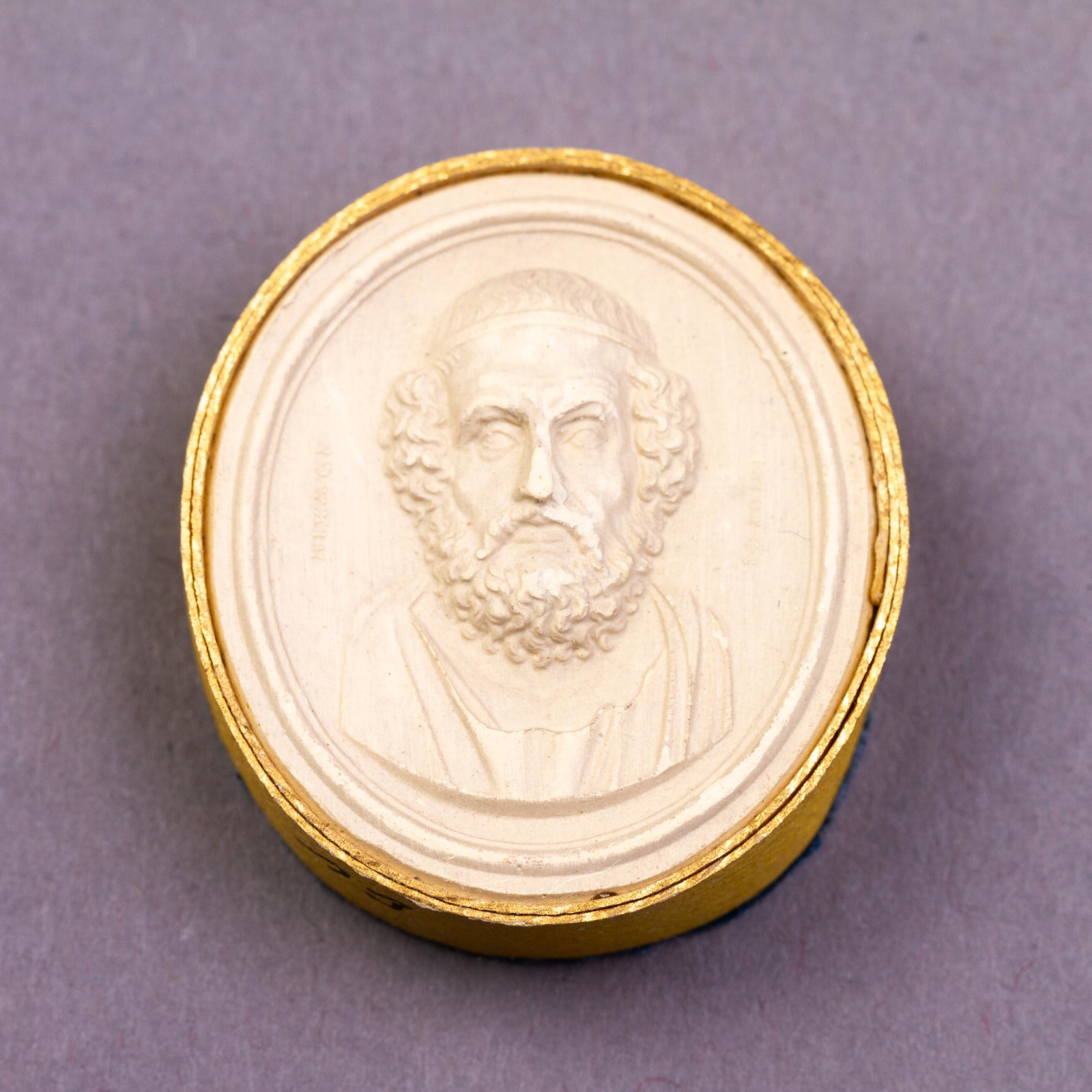 Grand Tour Plaster Cameo Intaglio 19th Century Portrait: DIMENSIONS APPROX 3x2.5x1CM. Please carefully study all photographs to get an accurate idea of the object. In good condition, as seen. Shipping is in-house and we ship internationally to US and rest o