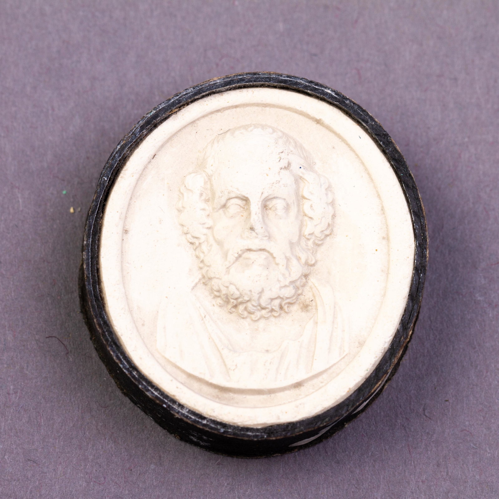 Grand Tour Plaster Cameo Intaglio 19th Century Portrait: DIMENSIONS APPROX 3x2.5x1CM. Please carefully study all photographs to get an accurate idea of the object. In good condition, as seen. Shipping is in-house and we ship internationally to US and rest o