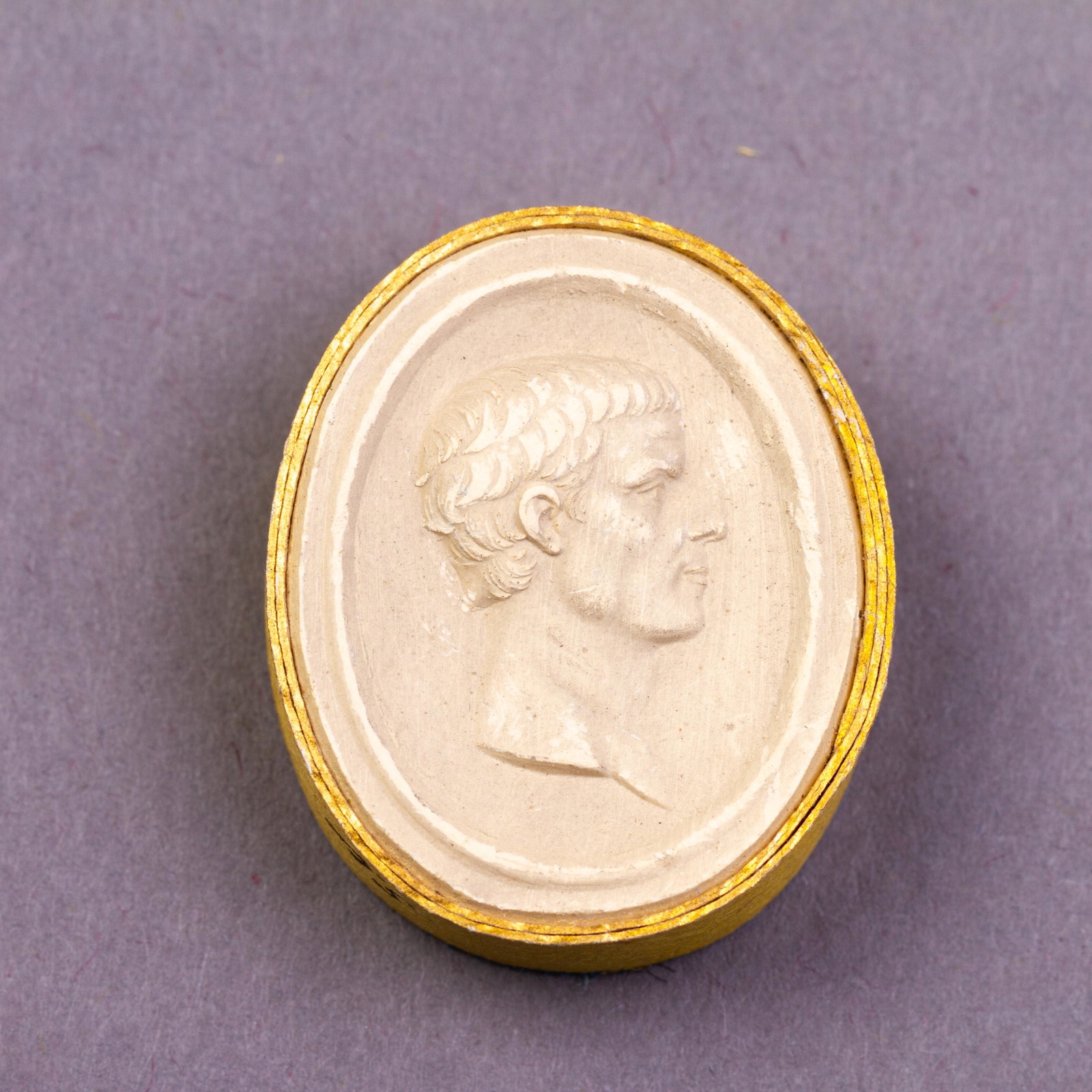 Grand Tour Plaster Cameo Intaglio 19th Century Portrait: DIMENSIONS APPROX 3x2.5x1CM. Please carefully study all photographs to get an accurate idea of the object. In good condition, as seen. Shipping is in-house and we ship internationally to US and rest o