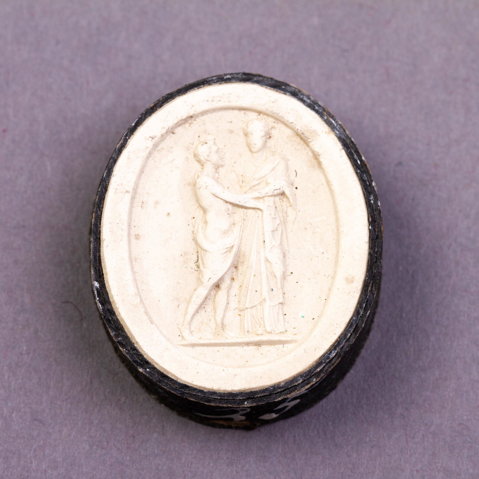 Grand Tour Plaster Cameo Intaglio 19th Century Portrait: DIMENSIONS APPROX 3x2.5x1CM. Please carefully study all photographs to get an accurate idea of the object. In good condition, as seen. Shipping is in-house and we ship internationally to US and rest o