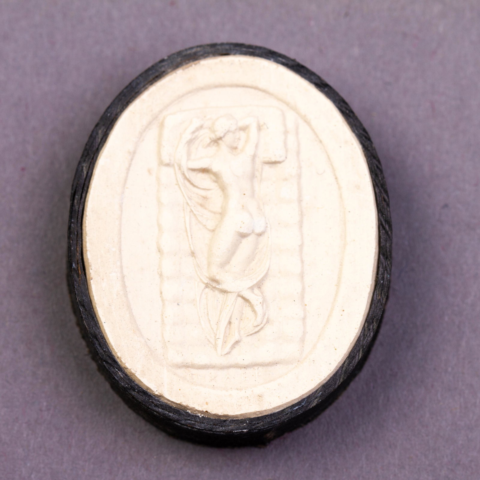 Grand Tour Plaster Cameo Intaglio 19th Century Portrait: DIMENSIONS APPROX 3x2.5x1CM. Please carefully study all photographs to get an accurate idea of the object. In good condition, as seen. Shipping is in-house and we ship internationally to US and rest o