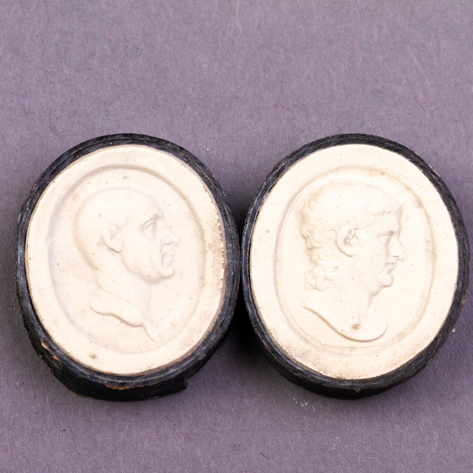Grand Tour Plaster Cameo Intaglio 19th Century Portraits: DIMENSIONS APPROX 2x2.5x1CM. Please carefully study all photographs to get an accurate idea of the object. In good condition, as seen. Shipping is in-house and we ship internationally to US and rest o