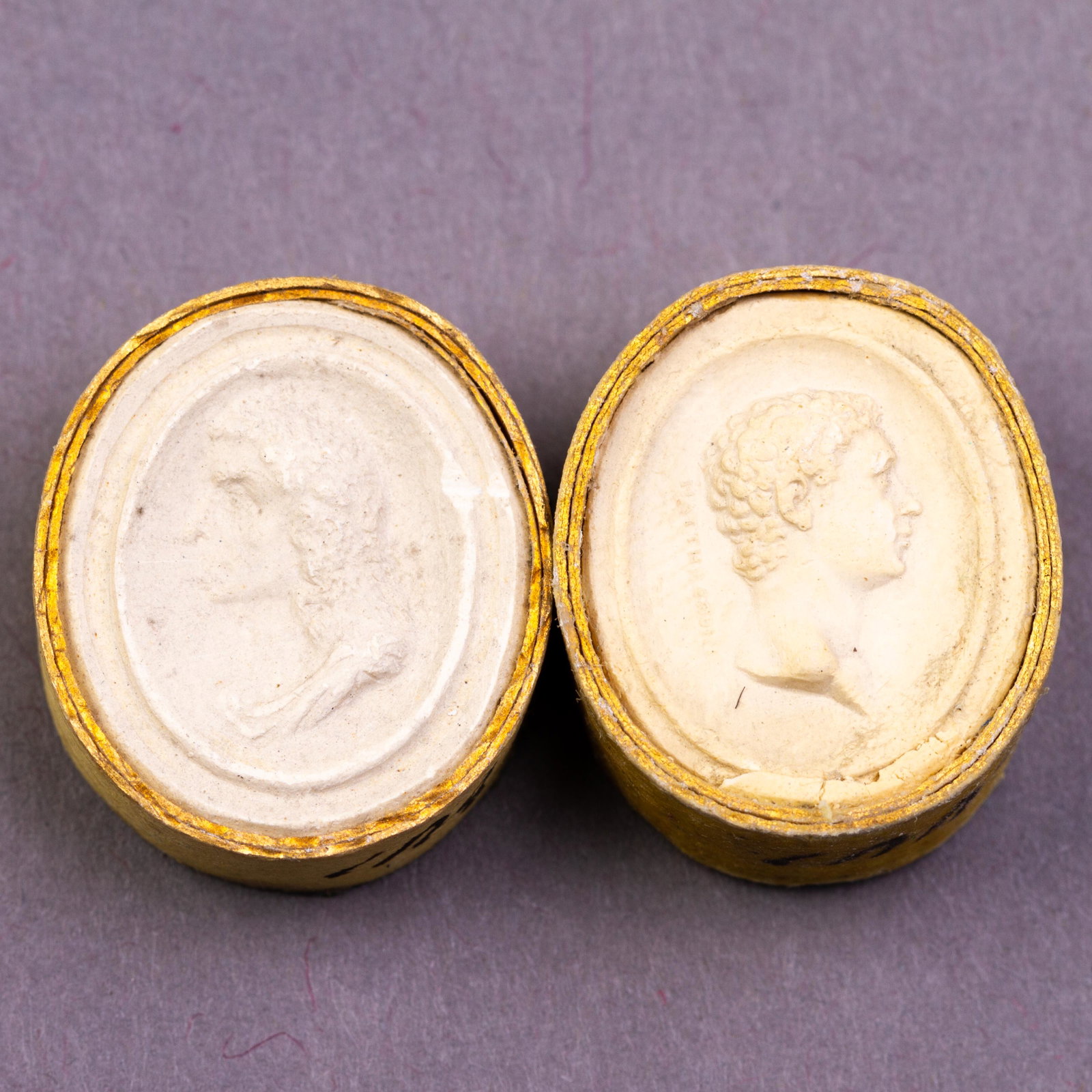 Grand Tour Plaster Cameo Intaglio 19th Century Portraits: DIMENSIONS APPROX 2x1.5x1CM. Please carefully study all photographs to get an accurate idea of the object. In good condition, as seen. Shipping is in-house and we ship internationally to US and rest o