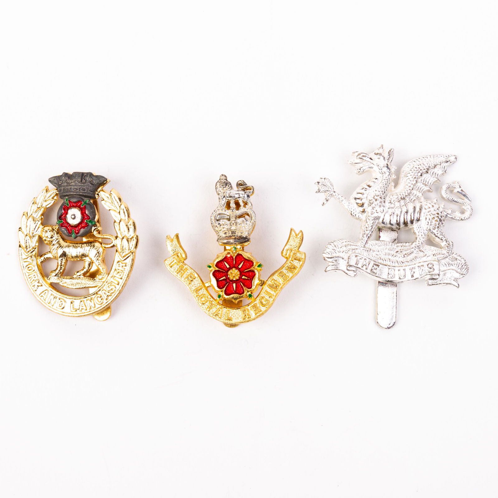 WWII British Infantry Regiment Cap Badges (x3) (1 of 5)