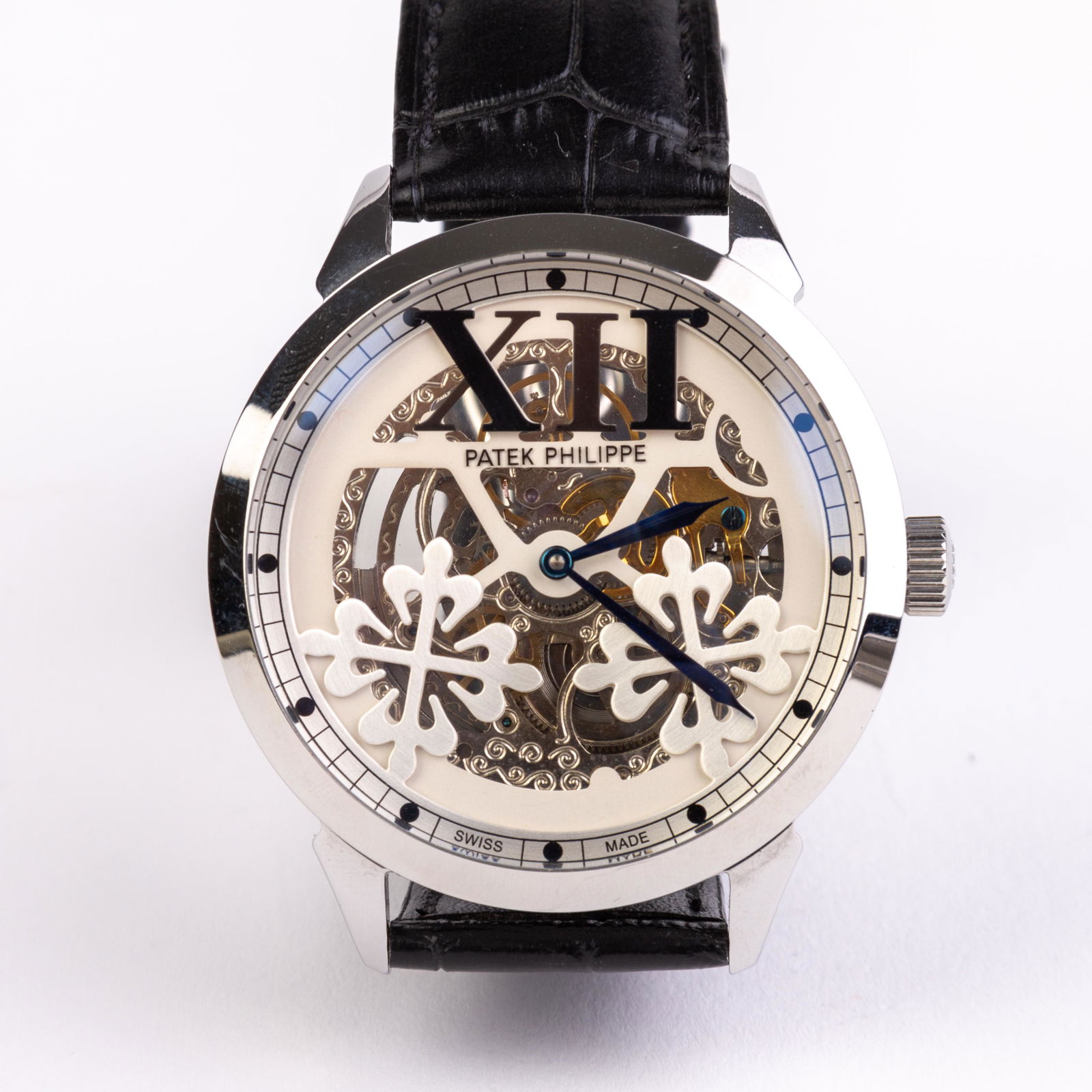 Repro Patek Philippe Watch: DIMENSIONS APPROX 23x5x1CM. Please carefully study all photographs to get an accurate idea of the object. In good condition, as seen. Shipping is in-house and we ship internationally to US and rest of