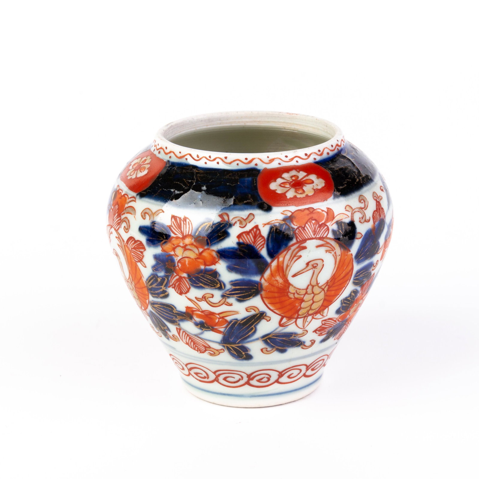 Japanese Imari Arita Porcelain Vase Meiji: DIMENSIONS APPROX 9x9.5x9.5CM. Please carefully study all photographs to get an accurate idea of the object. In good condition, as seen. Shipping is in-house and we ship internationally to US and rest