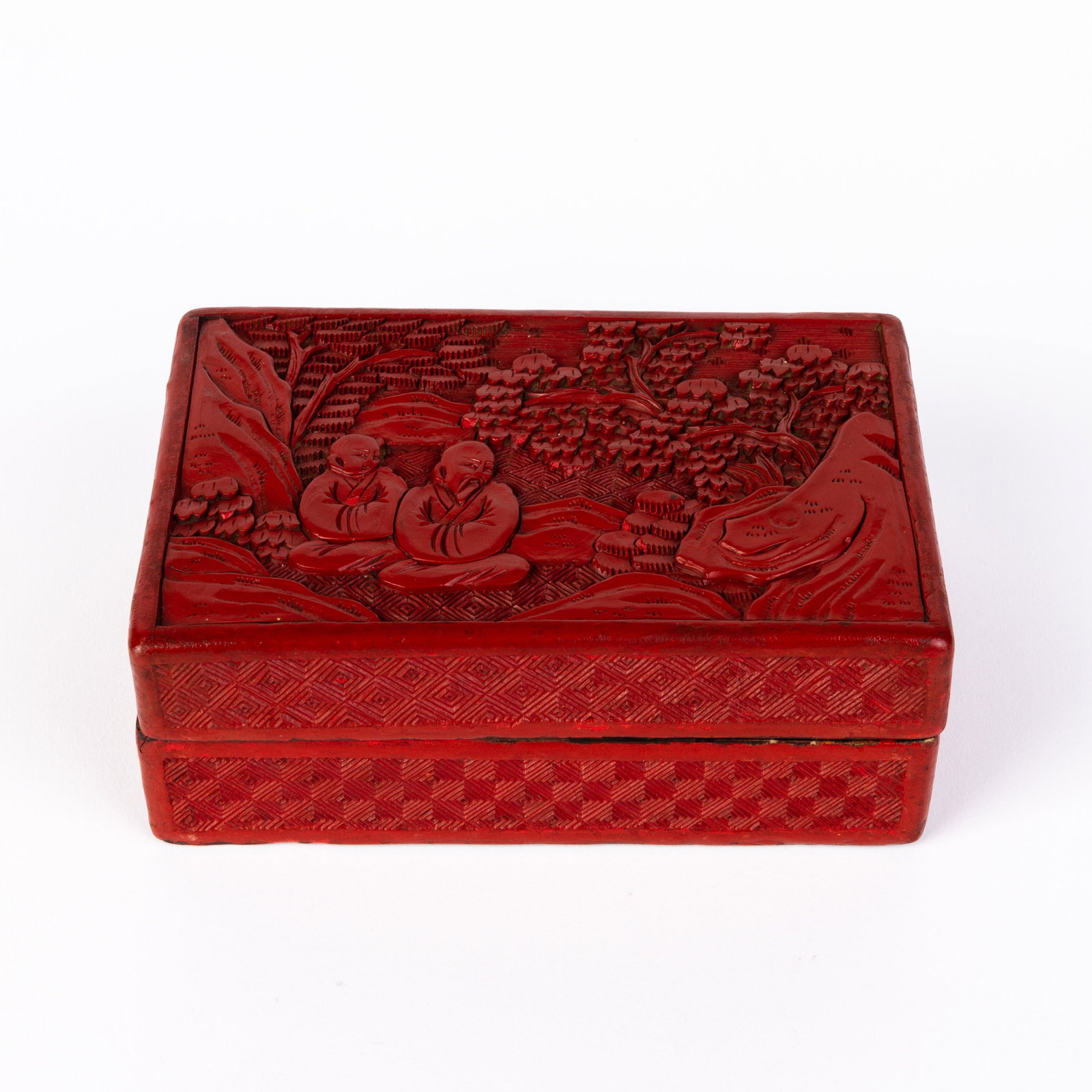 Chinese Carved Cinnabar Lacquered Box: DIMENSIONS APPROX 14x10x5CM. Please carefully study all photographs to get an accurate idea of the object. In good condition, as seen. Shipping is in-house and we ship internationally to US and rest o