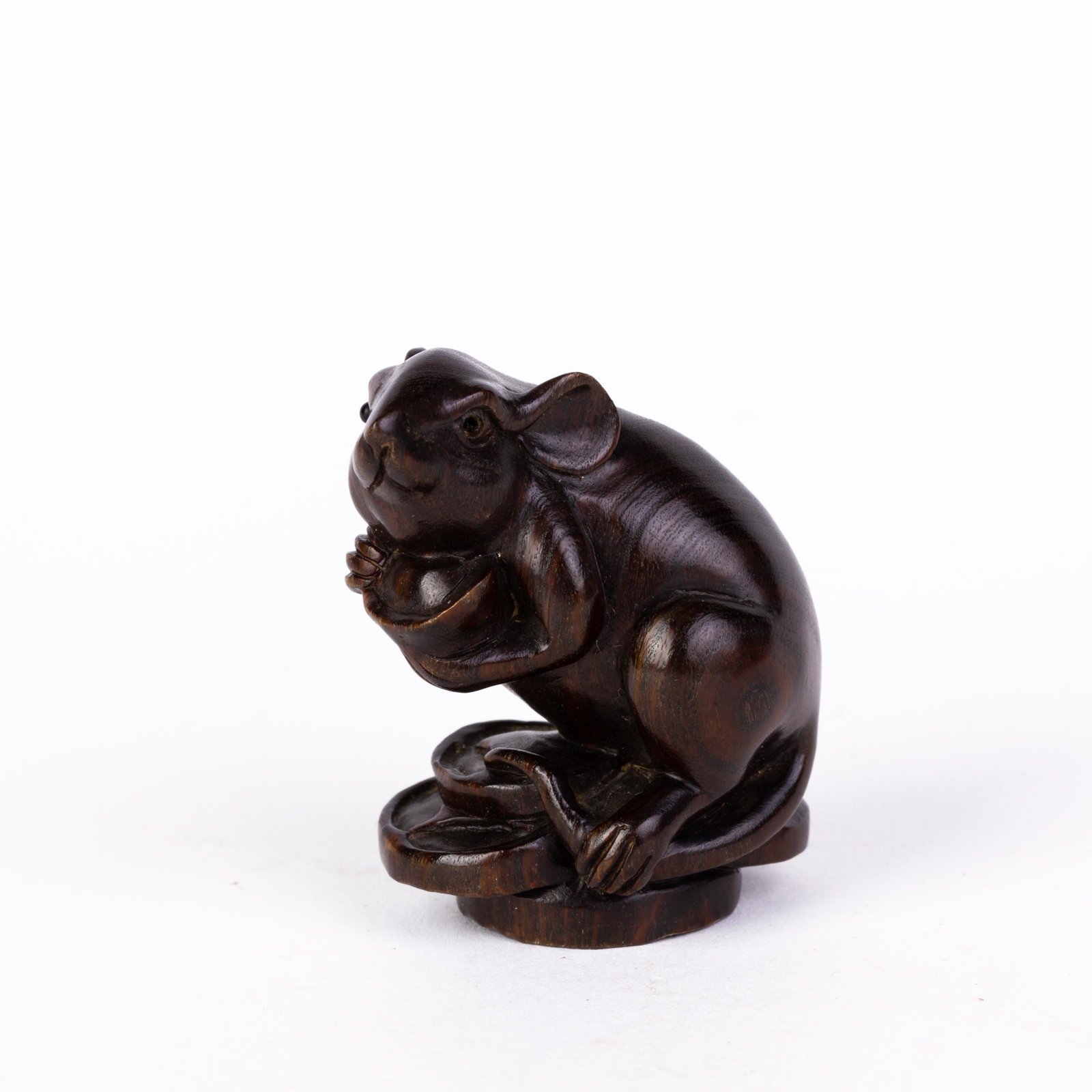 Signed Japanese Carved Wood Netsuke Inro: DIMENSIONS APPROX 4.5x3.5x2CM. Please carefully study all photographs to get an accurate idea of the object. In good condition, as seen. Shipping is in-house and we ship internationally to US and rest