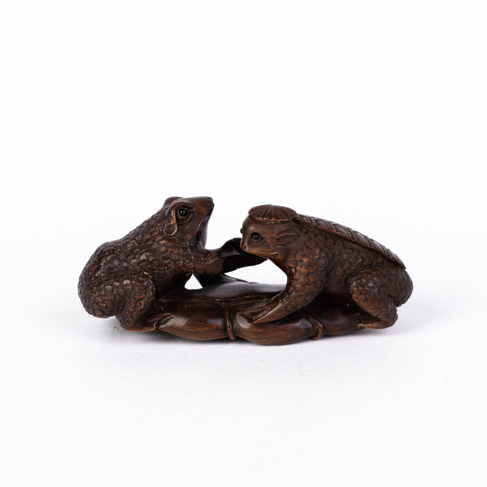 Signed Japanese Carved Wood Netsuke Inro: DIMENSIONS APPROX 6x2x2.5CM. Please carefully study all photographs to get an accurate idea of the object. In good condition, as seen. Shipping is in-house and we ship internationally to US and rest o