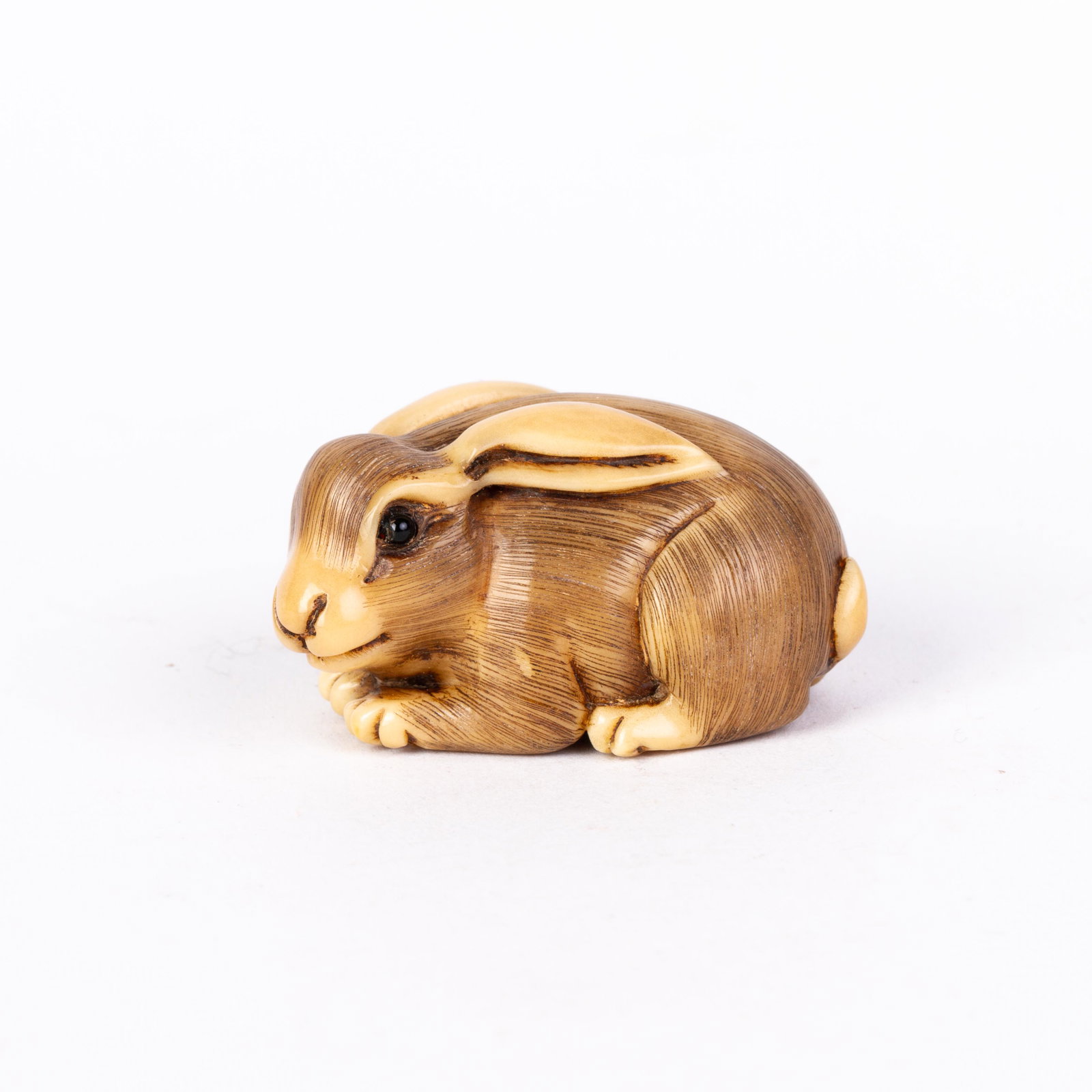 Signed Japanese Carved Tagua Nut Netsuke Inro: DIMENSIONS APPROX 4.5x2x2.5CM. Please carefully study all photographs to get an accurate idea of the object. In good condition, as seen. Shipping is in-house and we ship internationally to US and rest