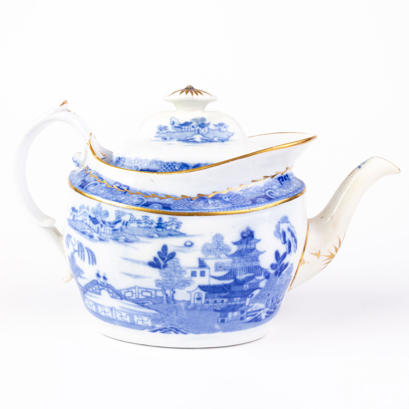 Georgian Newhall Porcelain Blue Willow Teapot 18th Century (1 of 6)