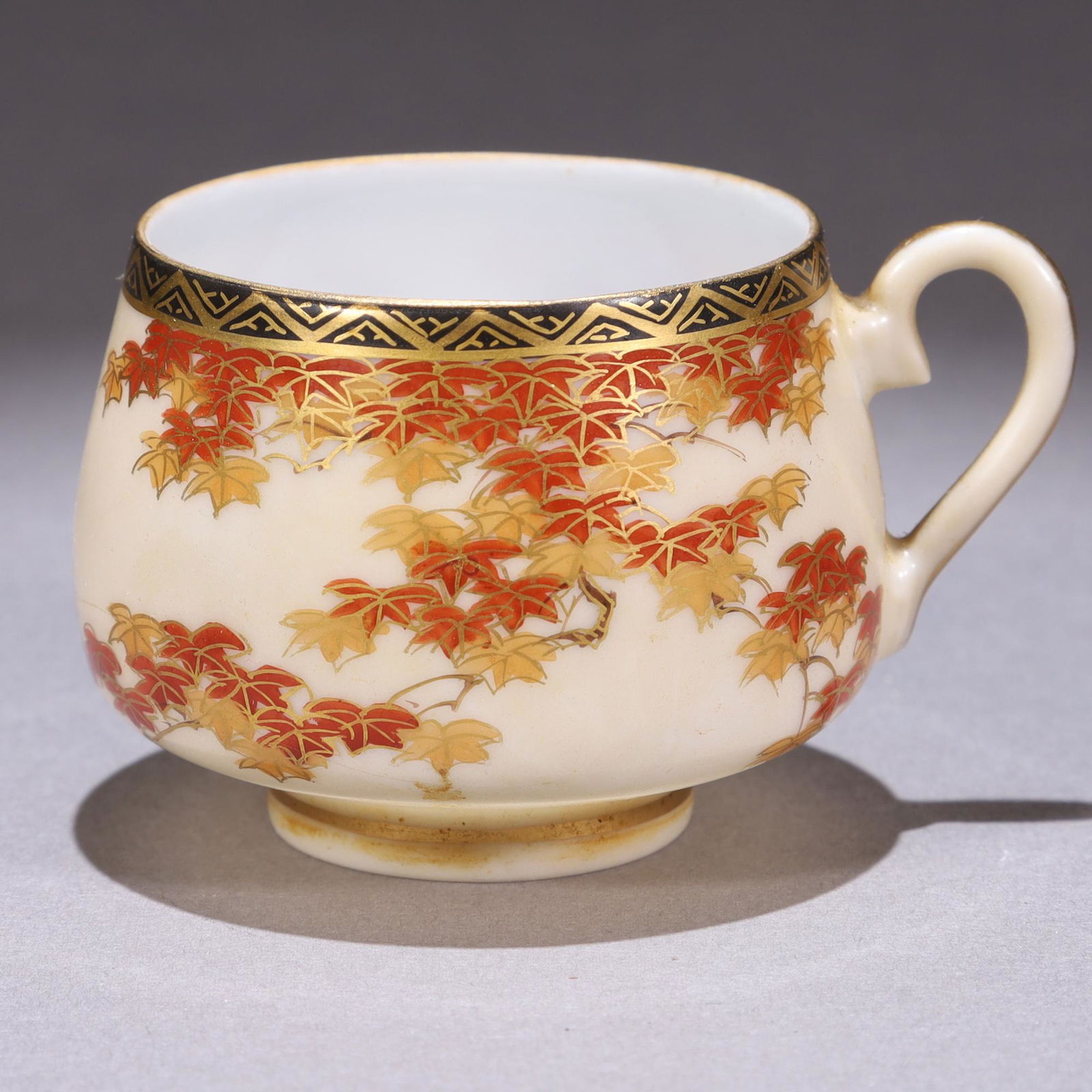 MEASURING APPROX 7 X 4.5CM. Please carefully study all photographs to get an accurate idea of the: Japanese Finely Painted Eggshell Cup