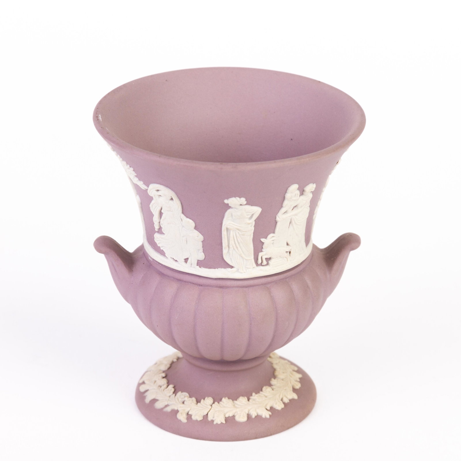 Wedgwood Lilac Jasperware Neoclassical Urn Vase: DIMENSIONS APPROX 7x7x9CM. Please carefully study all photographs to get an accurate idea of the object. In good condition, as seen. Shipping is in-house and we ship internationally to US and rest of