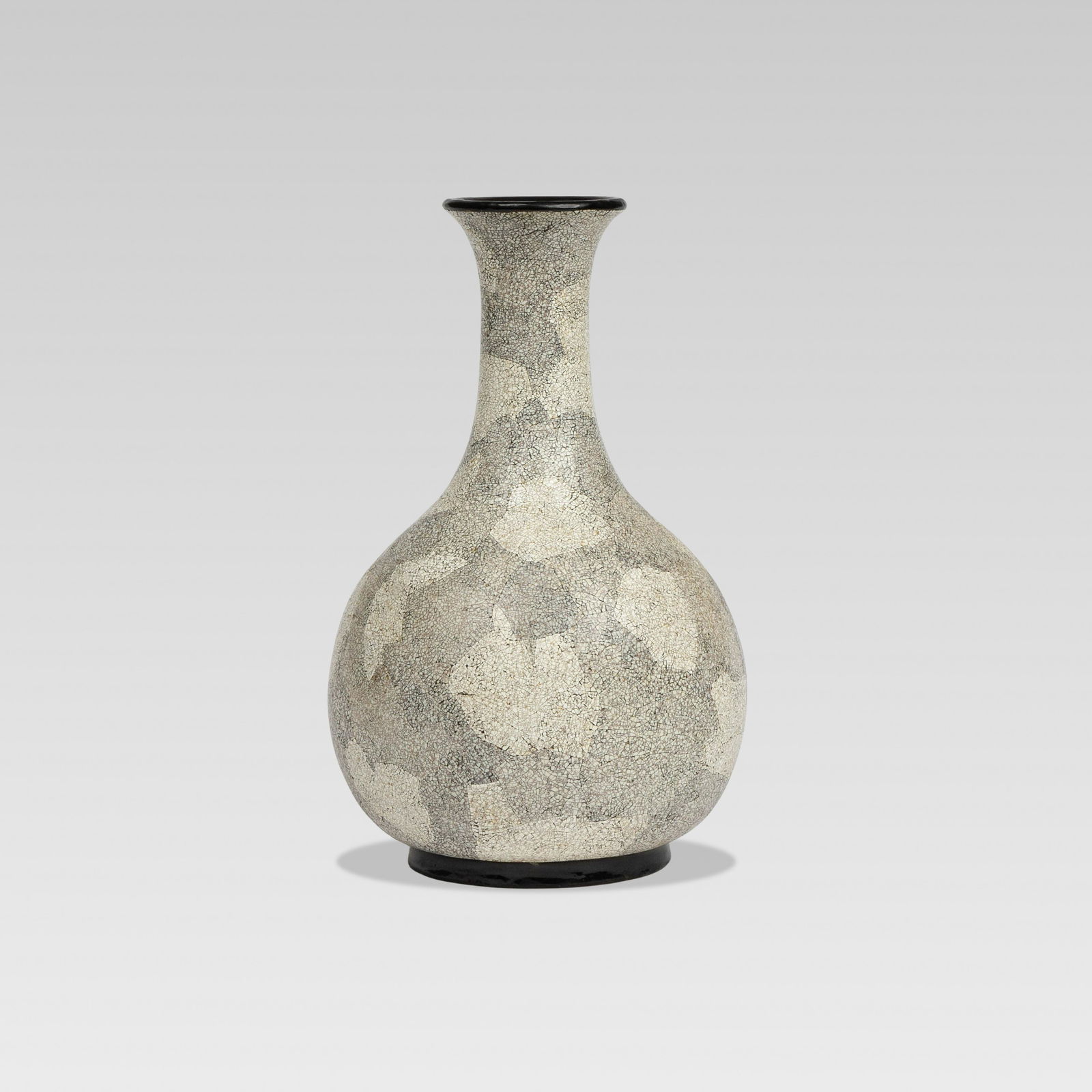 Japanese, Lacquerware Eggshell Vase (1 of 5)