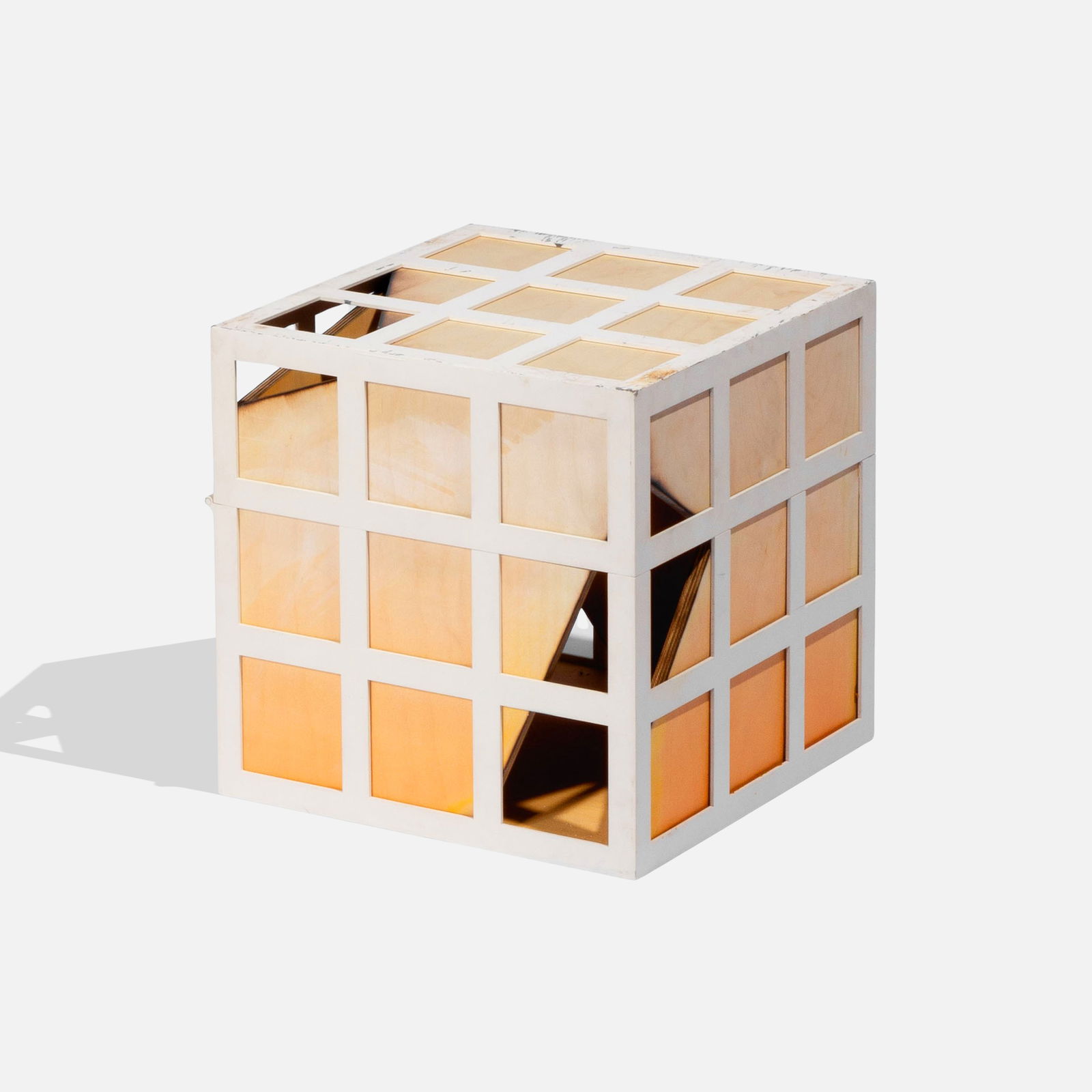 Rafael de Cardenas, Box Light (1 of 4)