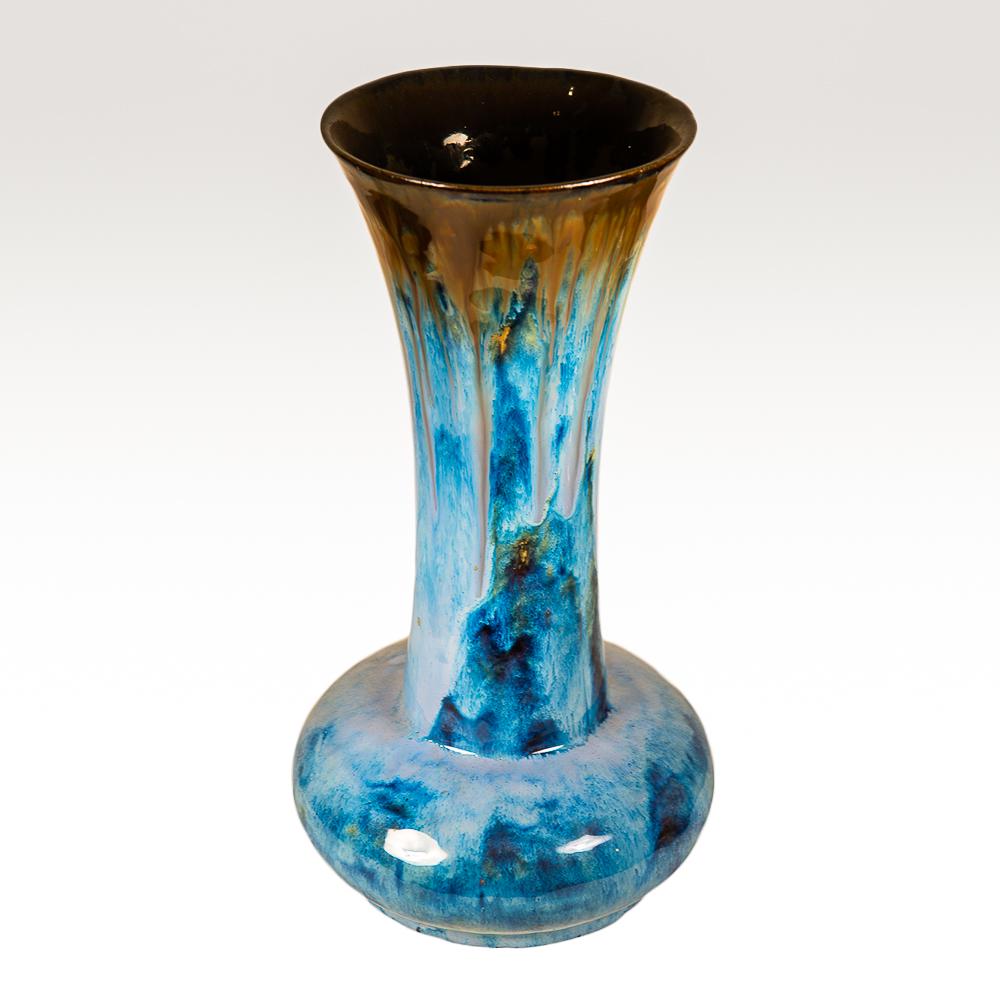 Fulper Pottery Vasekraft vase - artist signed (1 of 5)