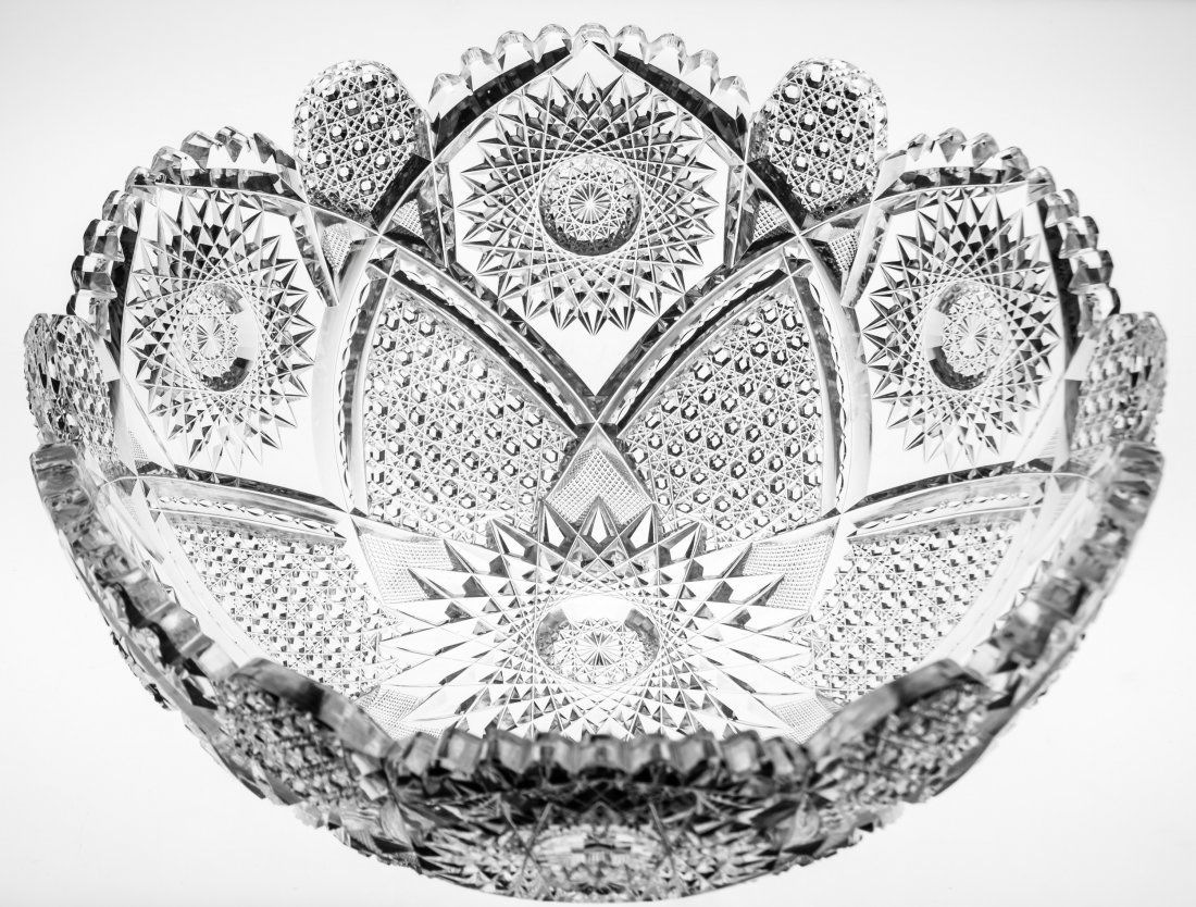 GORGEOUS CUT GLASS BOWL ATTRIBUTED TO MONROE (1 of 4)